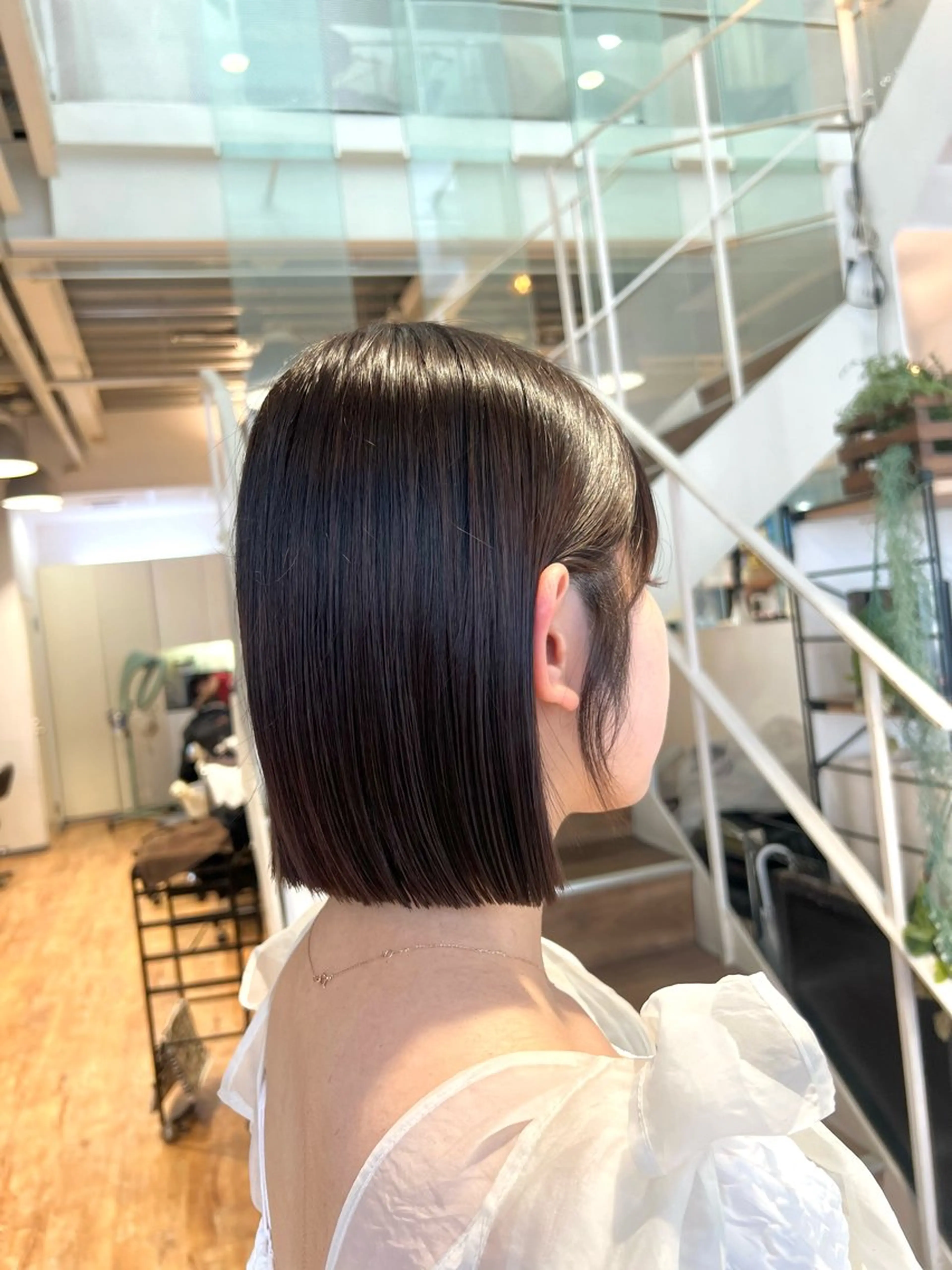 ミディアム ボブ カット ヘアカラー トリートメント インナーカラー♡ Nanakoのヘアスタイル