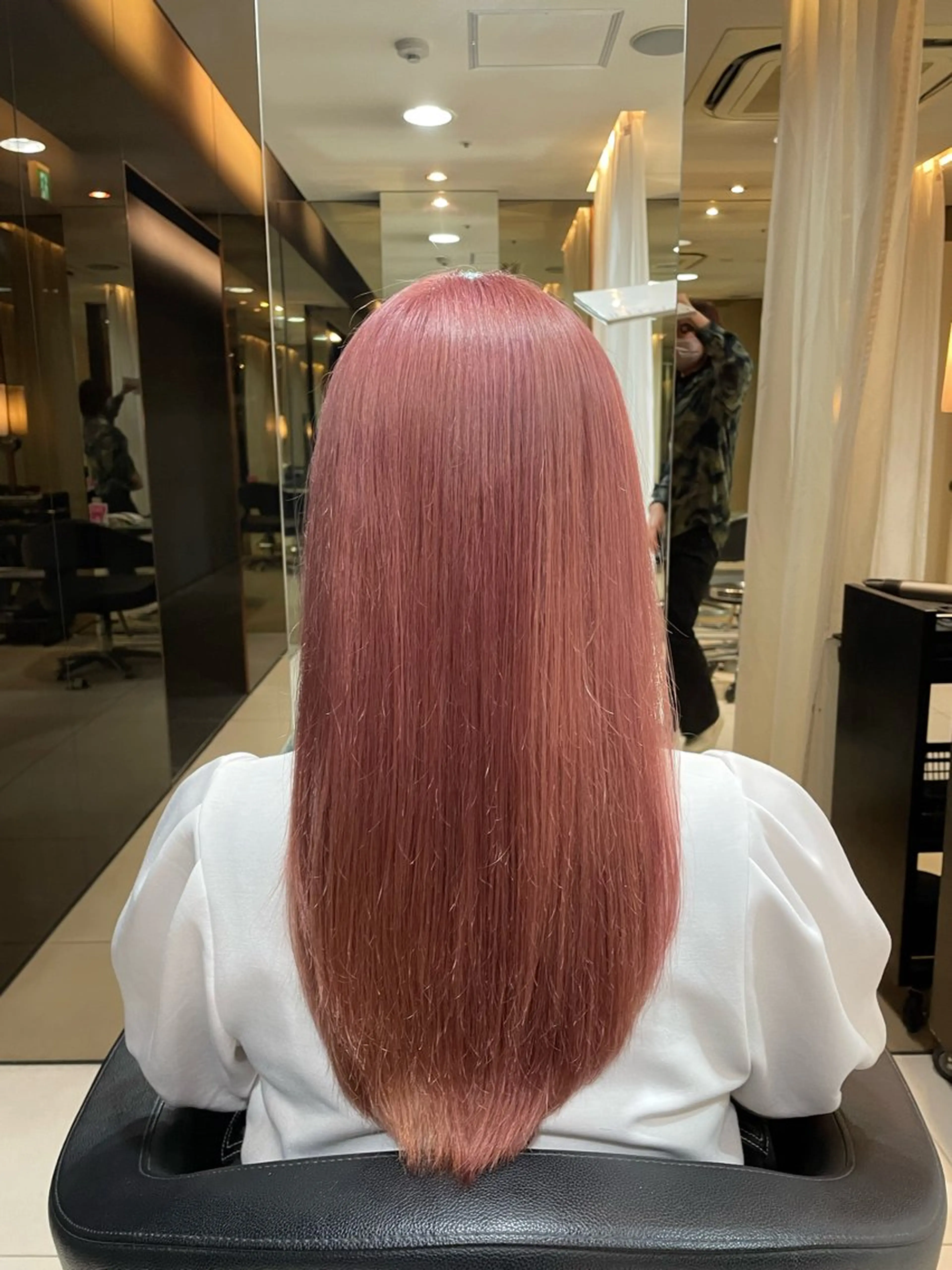 カラー 銀座　REFINED 🫧立元のヘアスタイル