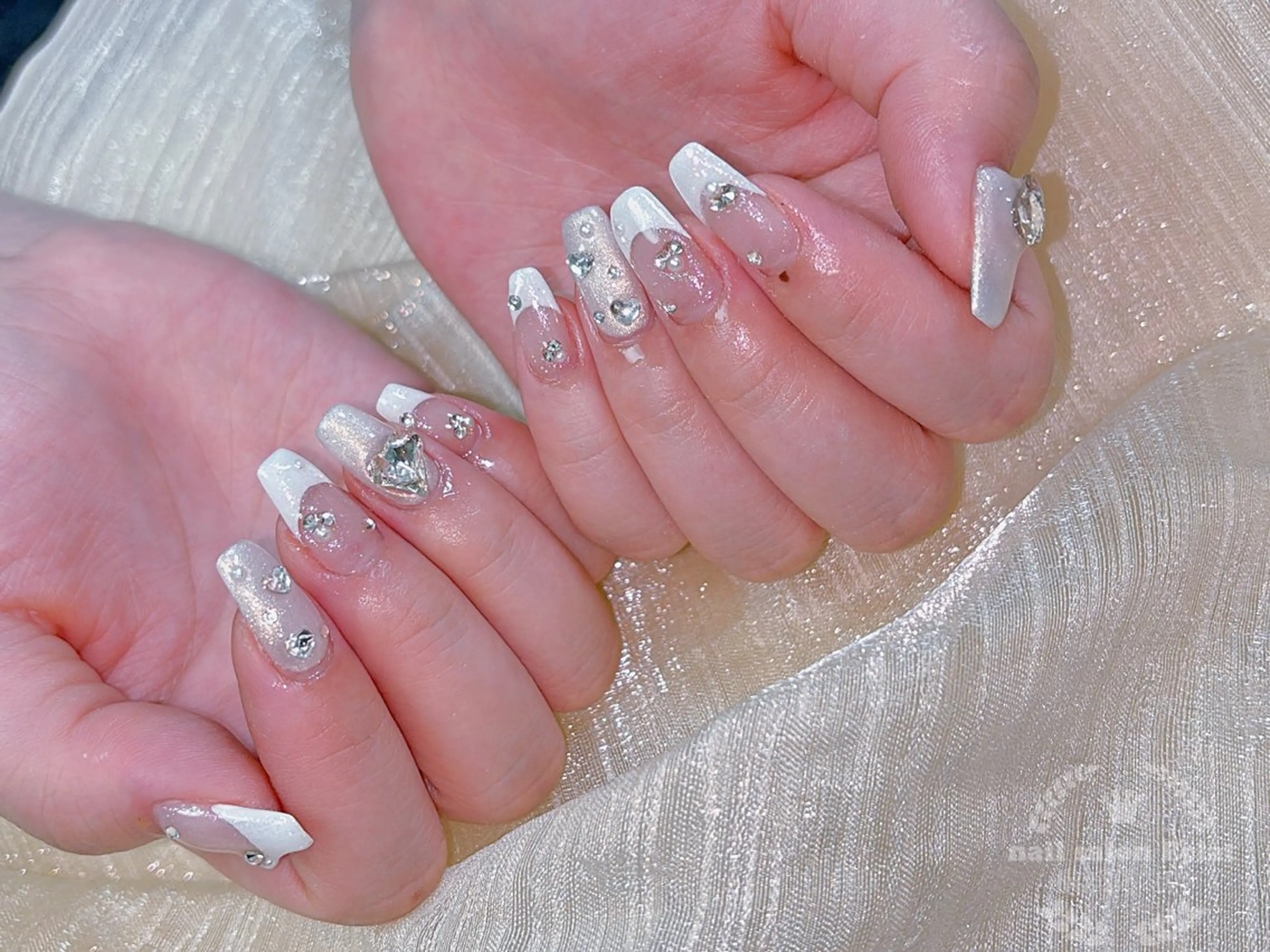 ネイル ハンドネイル ネイルサロンエクラ 🫧Shizukaのネイルデザイン