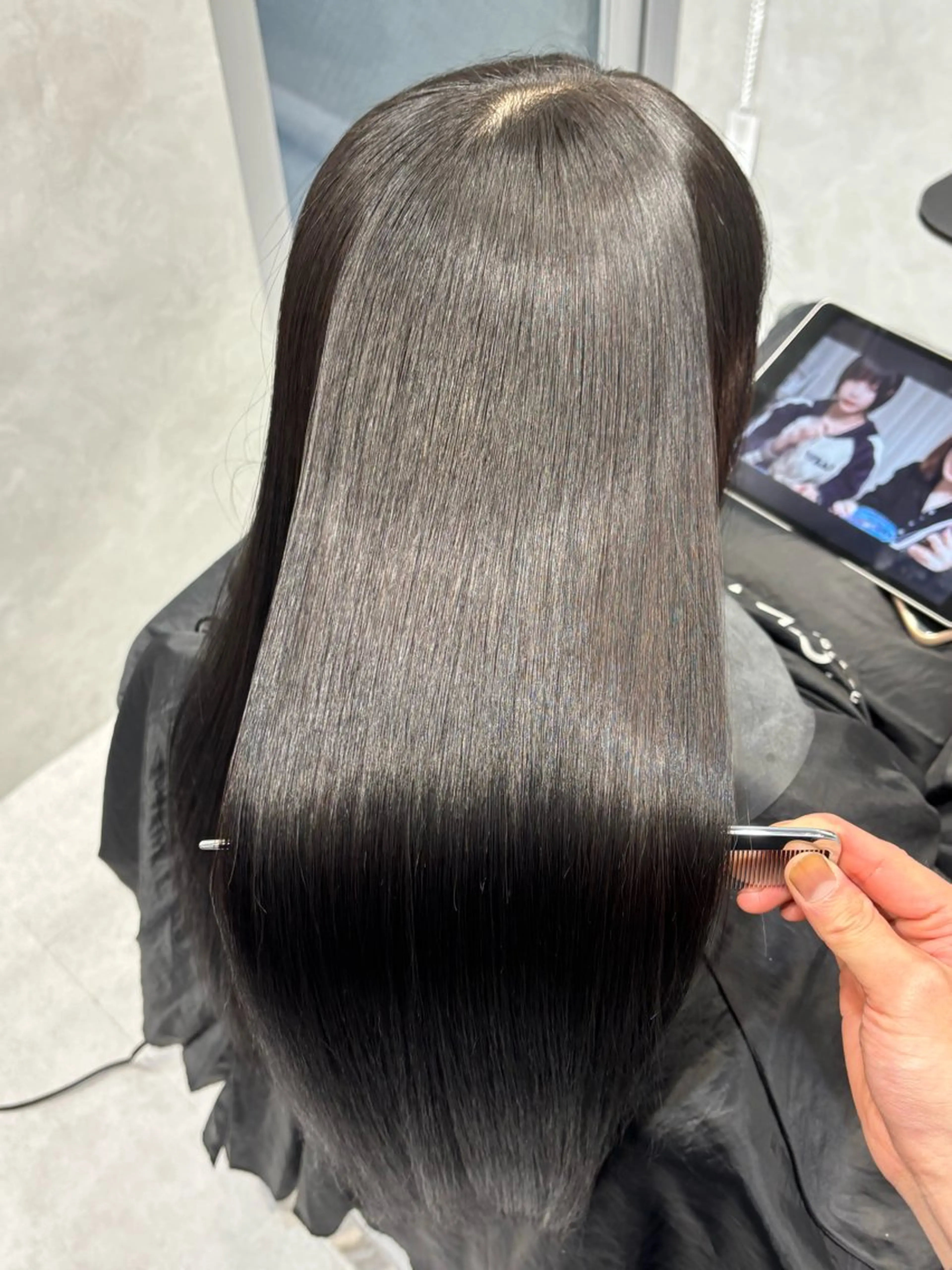 ロング SALOWIN四条河原町店所属・友人Yuto 美髪矯正（縮毛矯正）のヘアスタイル