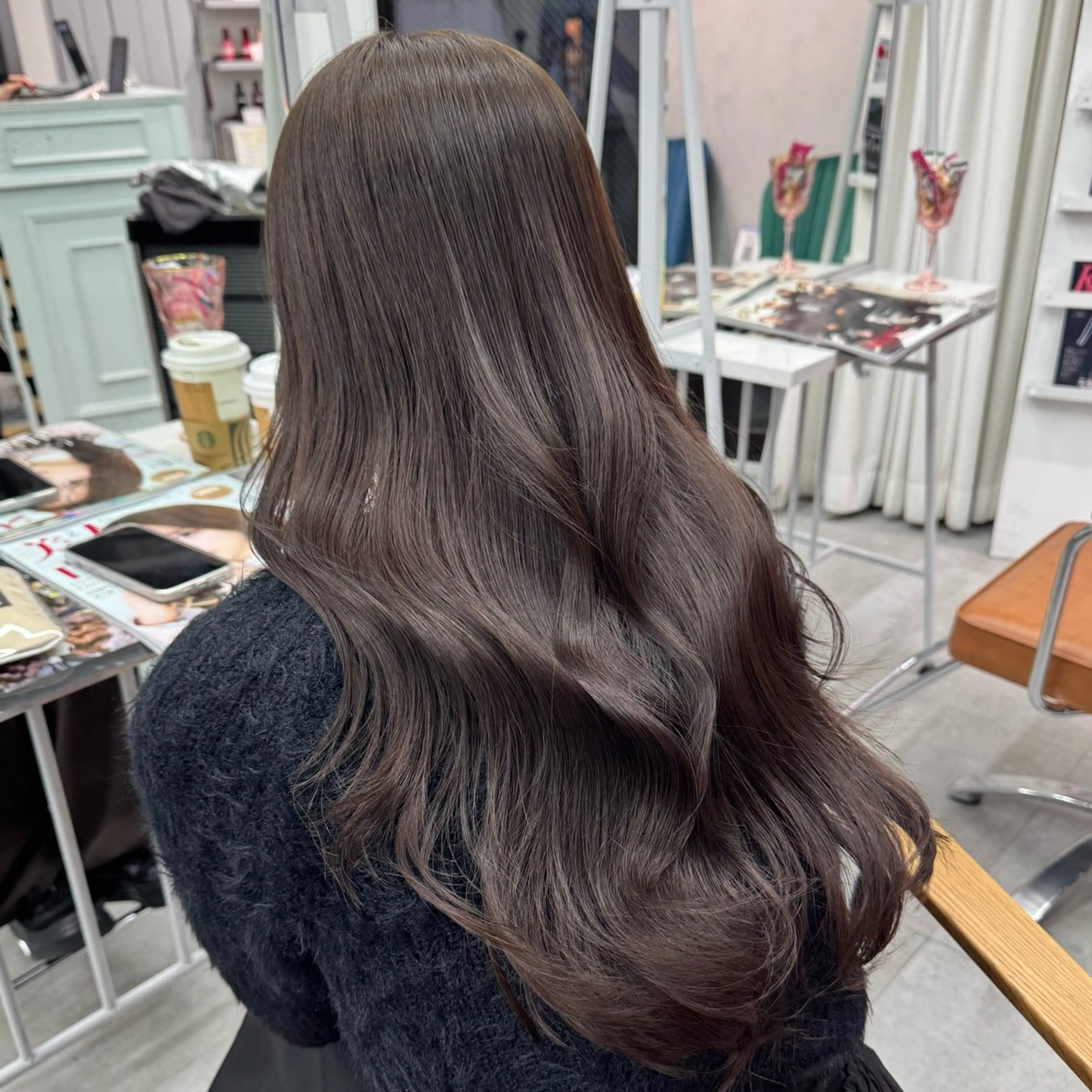 ロング カラー ヘアアレンジ ヘアカラー トリートメント ブリーチなしカラー /ベージュ/安形翔のヘアスタイル