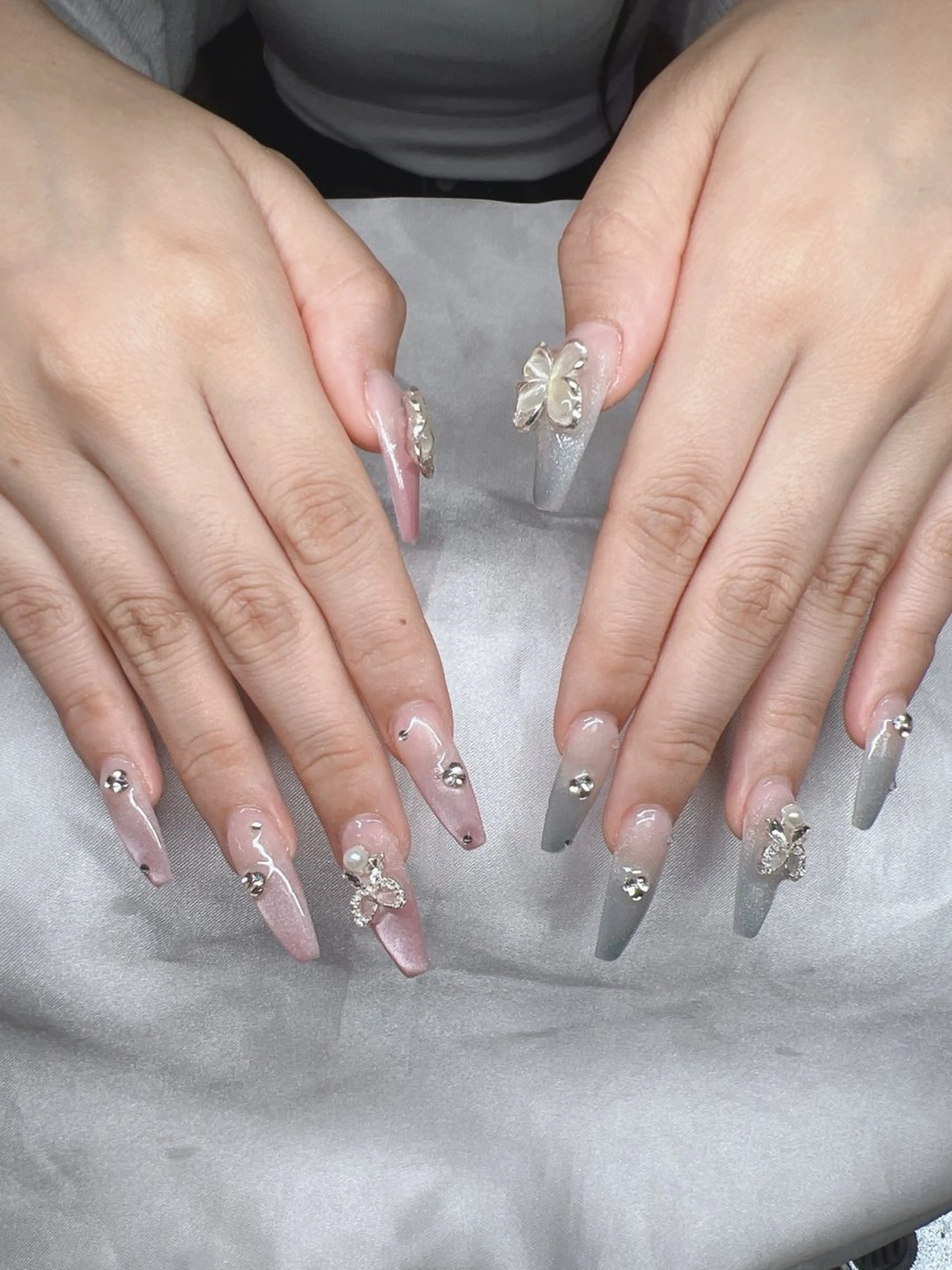 ネイル 長さ出し グラデーション キラキラネイル マグネットネイル ニュアンスネイル ハンドネイル Lee Nails チップ長さだし専門店のネイルデザイン
