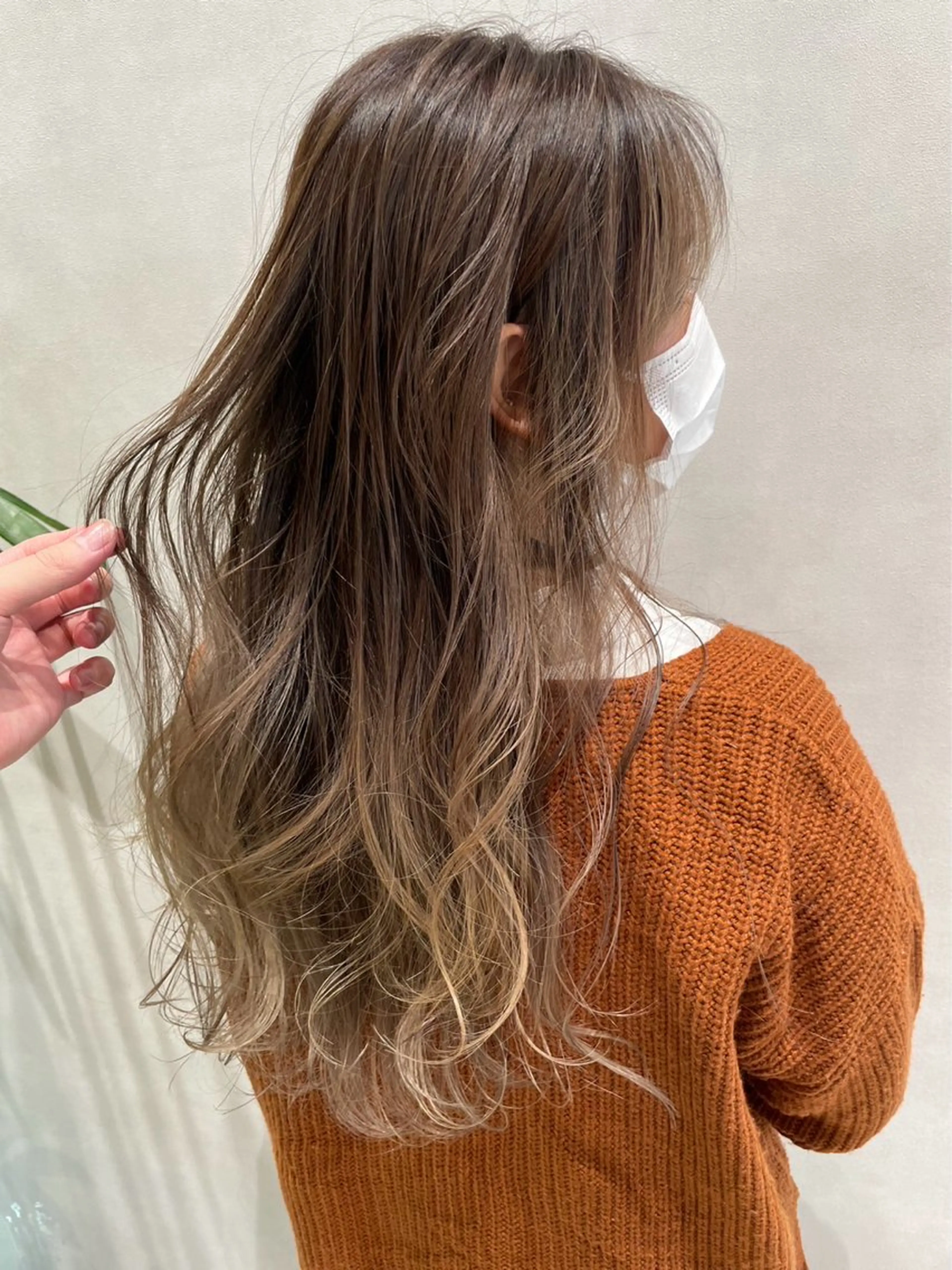 ロング カラー AVANCE泉大津店所属・髪質改善・艶カラー 加茂瑞希のヘアスタイル
