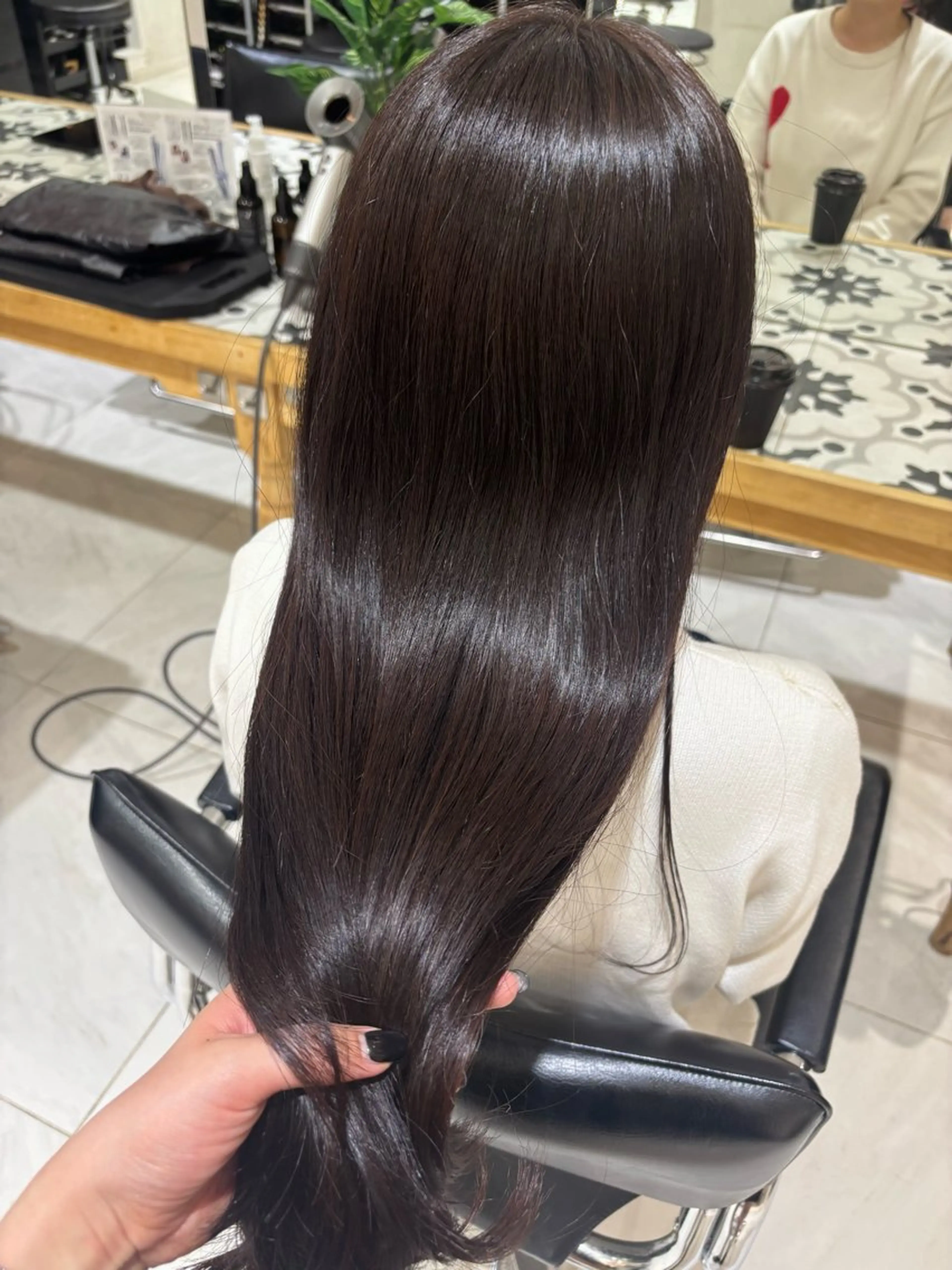 ロング カラー グレージュ ヘアカラー 莉瑠 / モデル価格募集🐃のヘアスタイル