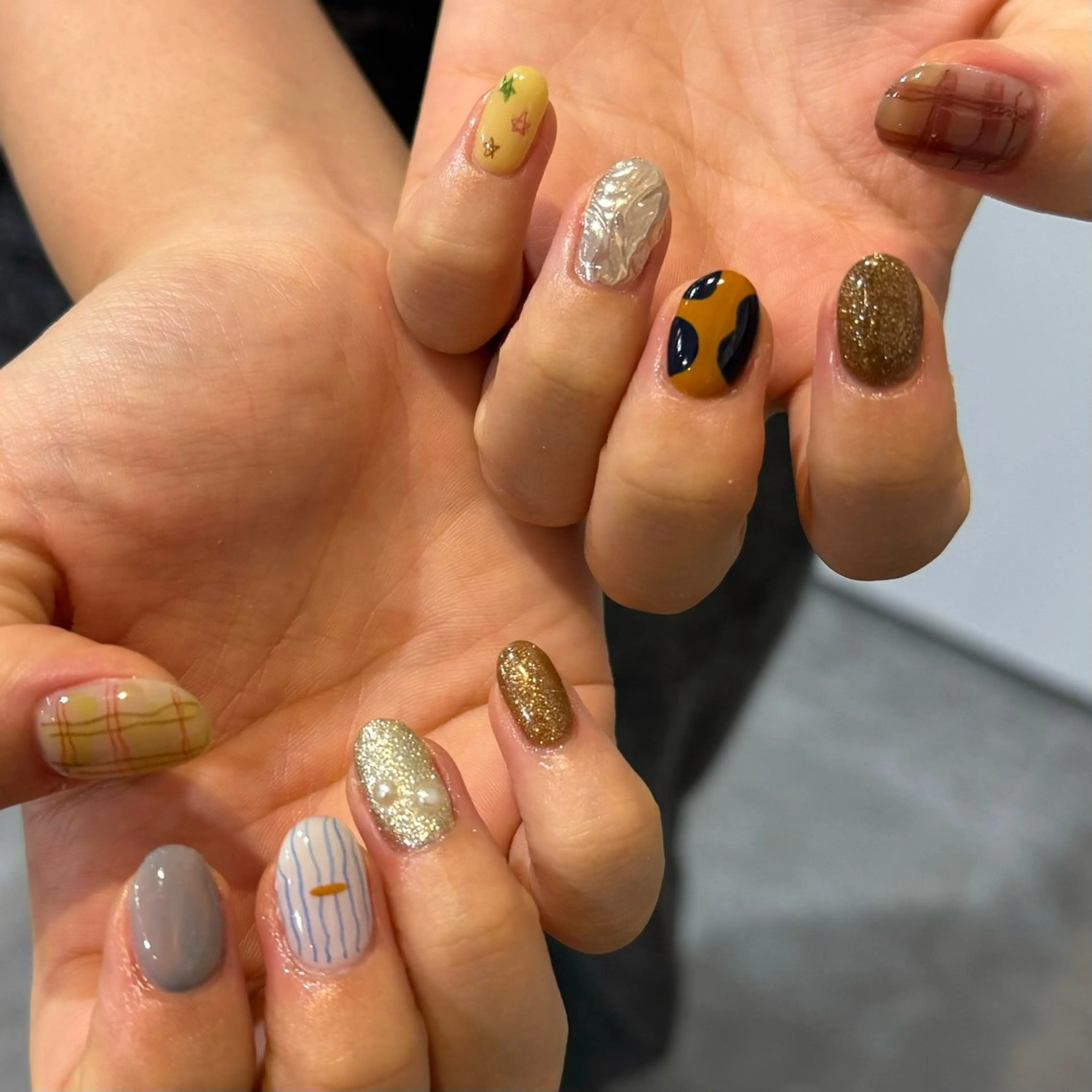 ネイル ハンドネイル 中本 菜々のネイルデザイン