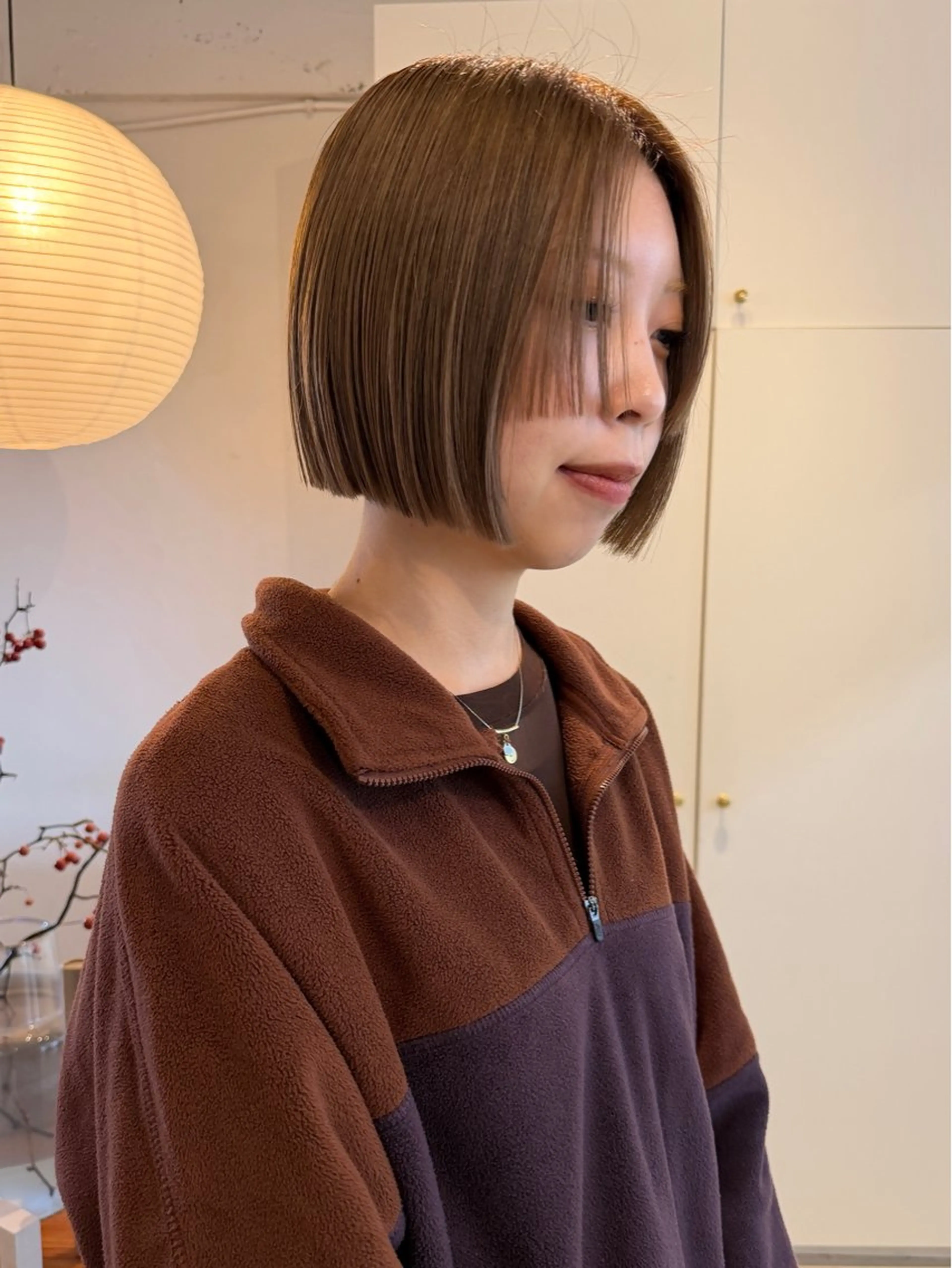 ショート カラー ボブ 姫カット ヘアカラー 落合希 Olivebeigeのヘアスタイル