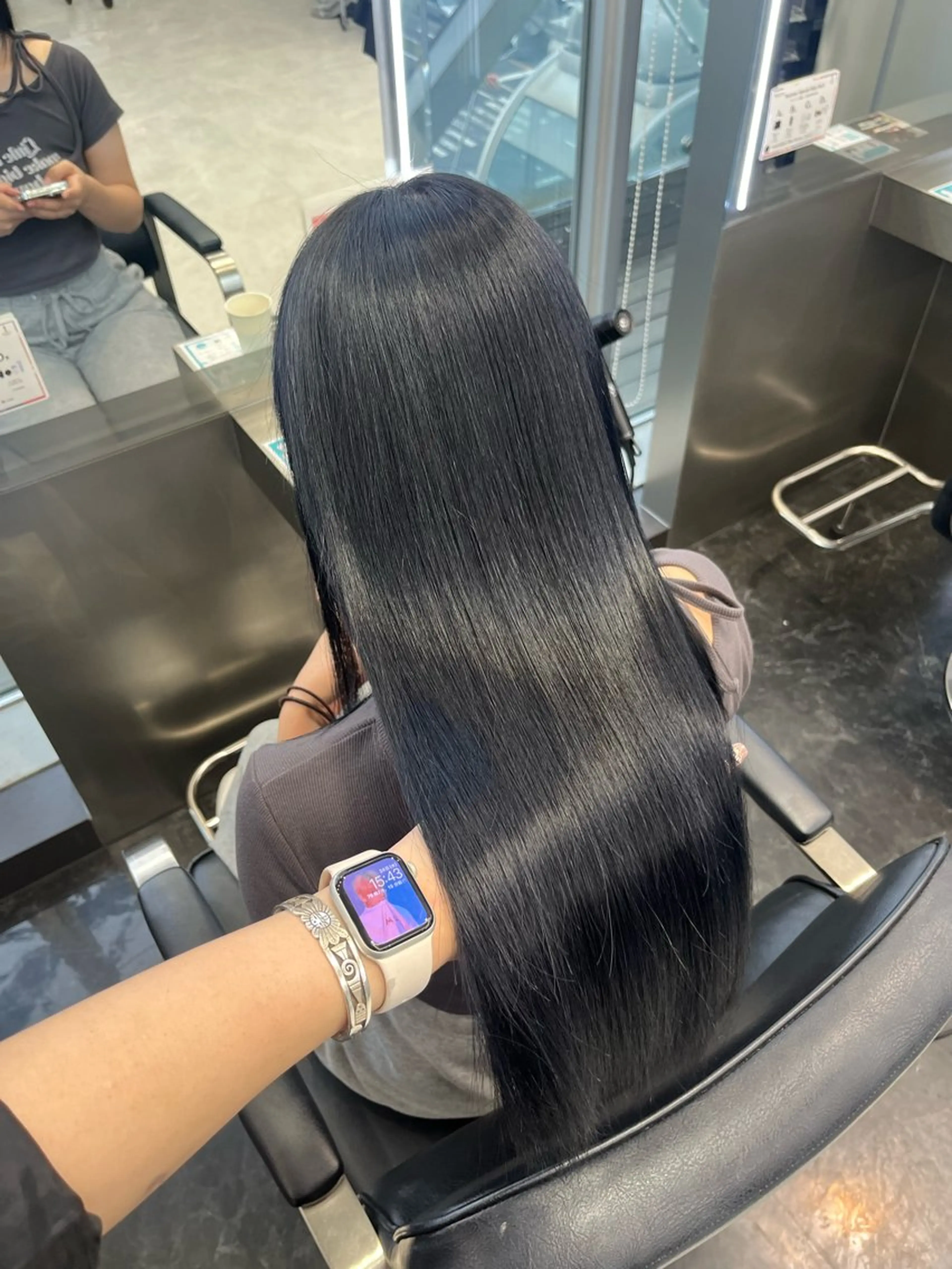 ロング カラー ヘアアレンジ ヘアカラー トリートメント ヘアセット ハイトーン/透明感 髪質改善/rinaのヘアスタイル