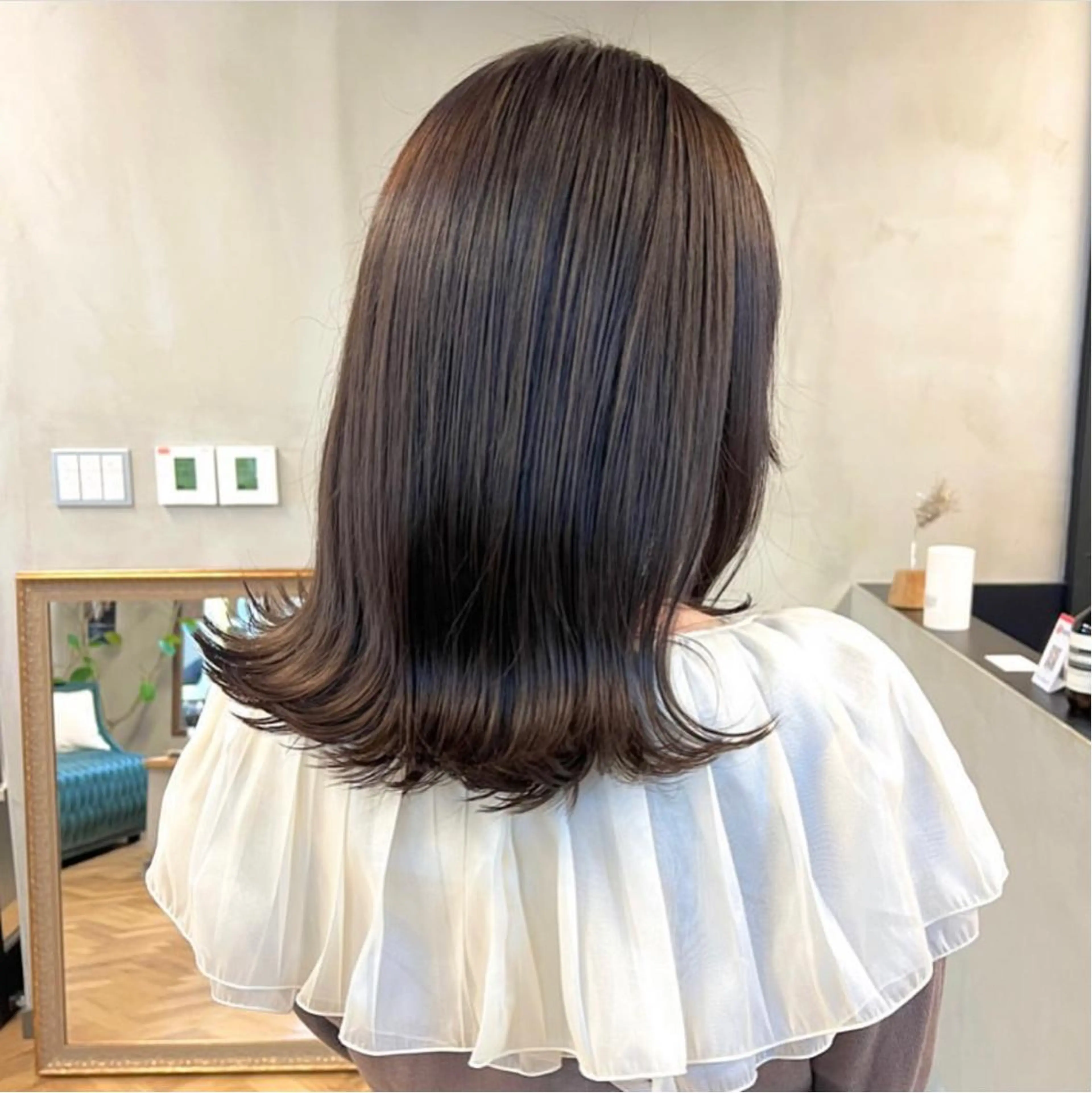 ミディアム カラー パーマ ヘアアレンジ メンズ キッズ ネイル マツエク・マツパ アイブロウ ブラウン EMANON梅田店所属・前川 朋香のヘアスタイル