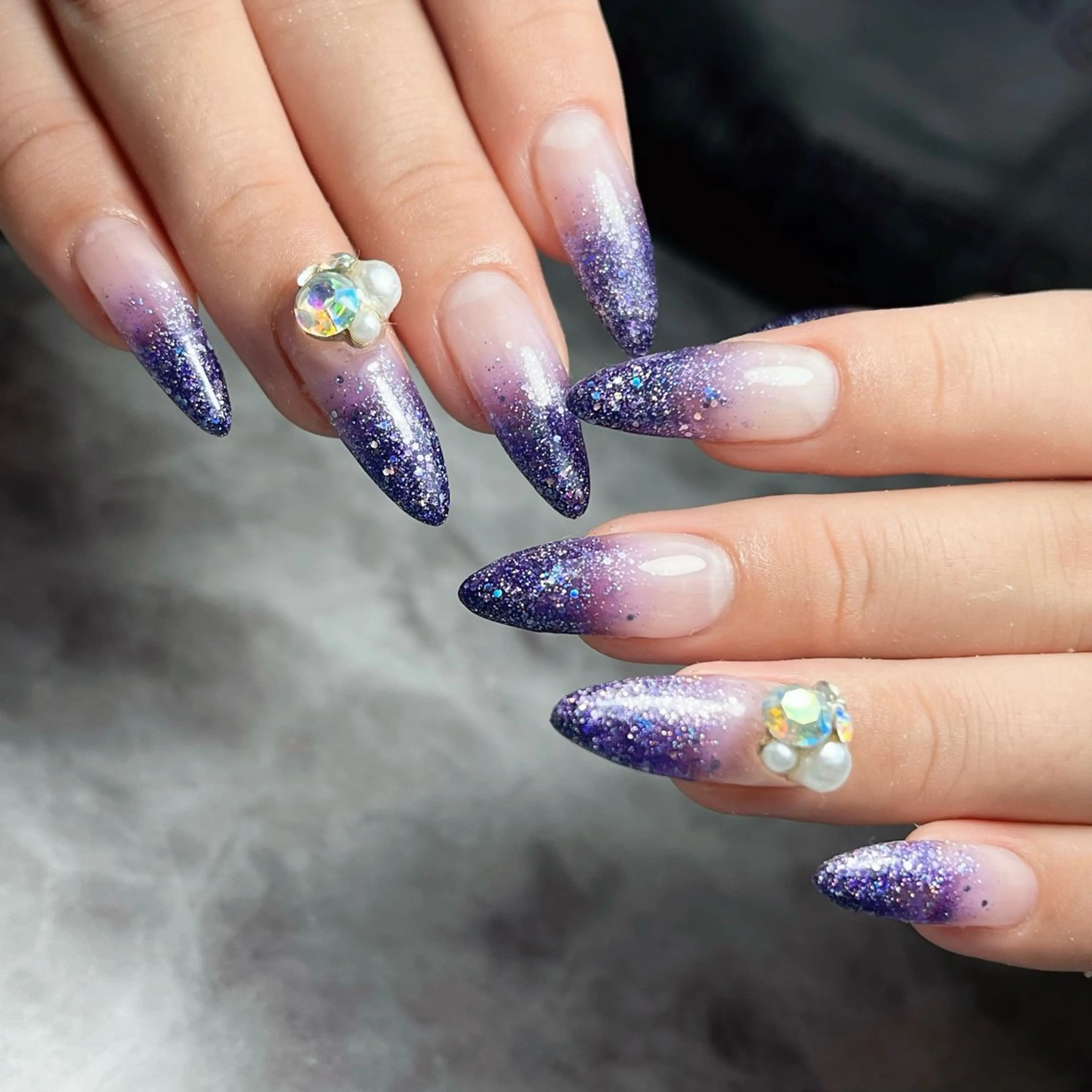 ネイル ハンドネイル Dia Nail AKIのネイルデザイン