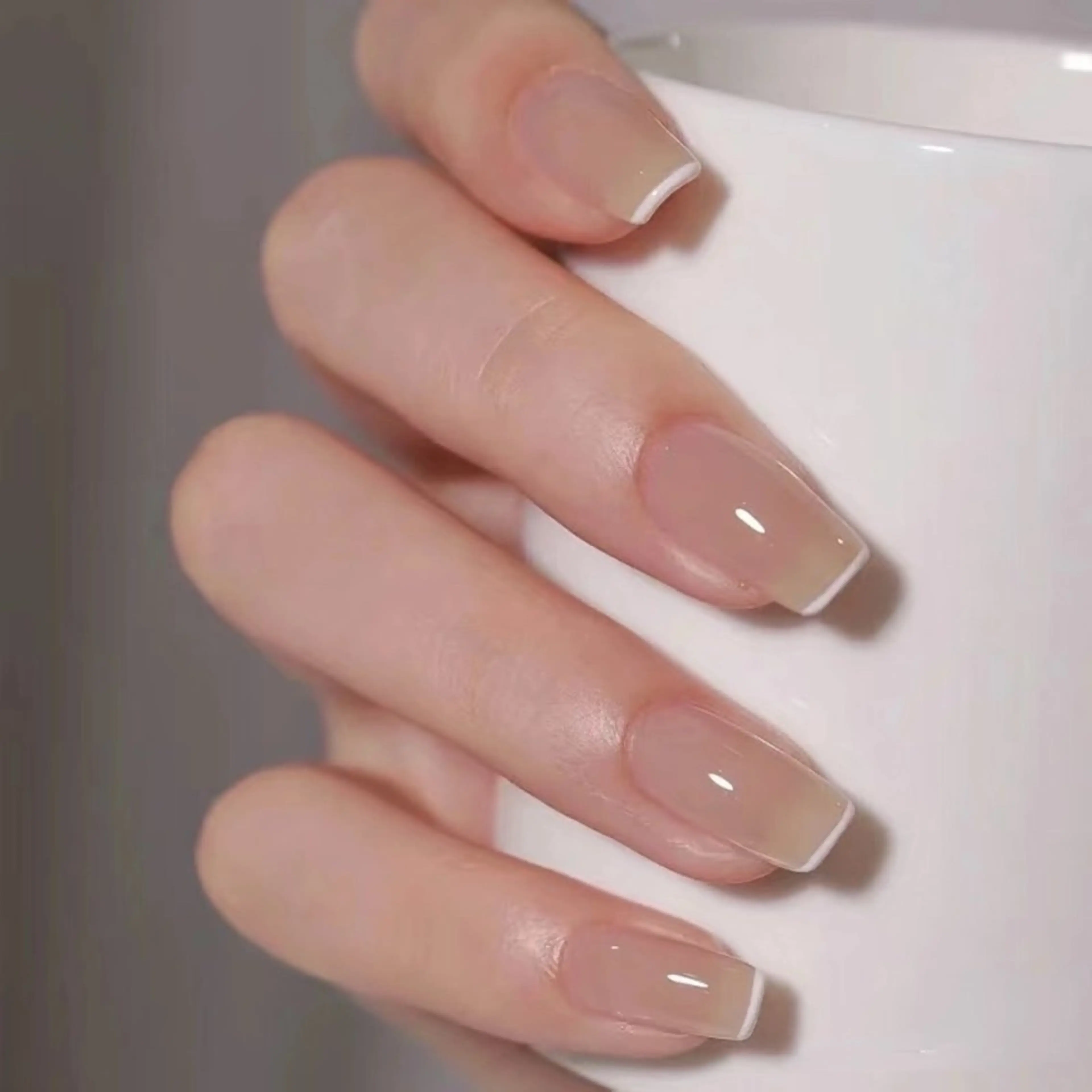 ネイル ハンドネイル pink ladyサロン所属・べ にのネイルデザイン