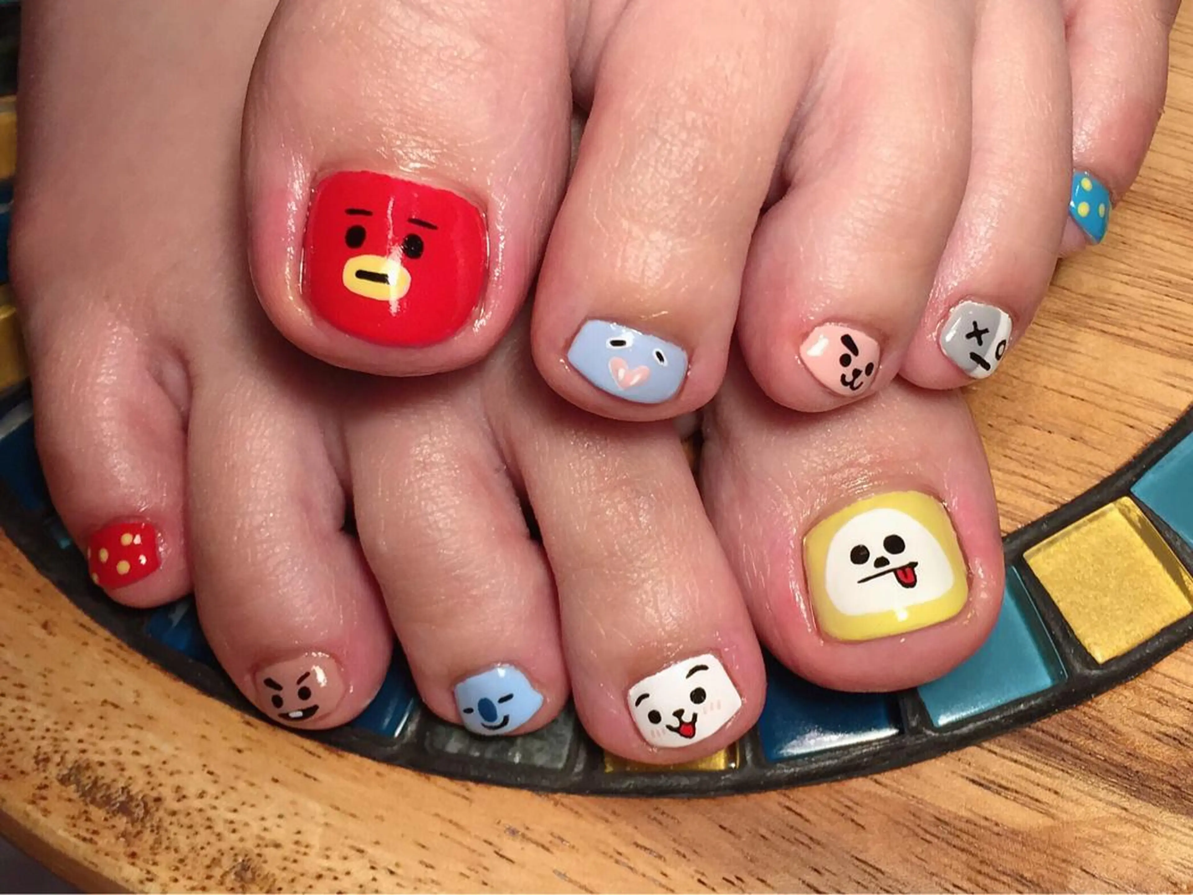 ネイル ｱｲﾗｯｼｭ ﾈｲﾙ ｻﾛﾝ つけるのマツエク・マツパデザイン