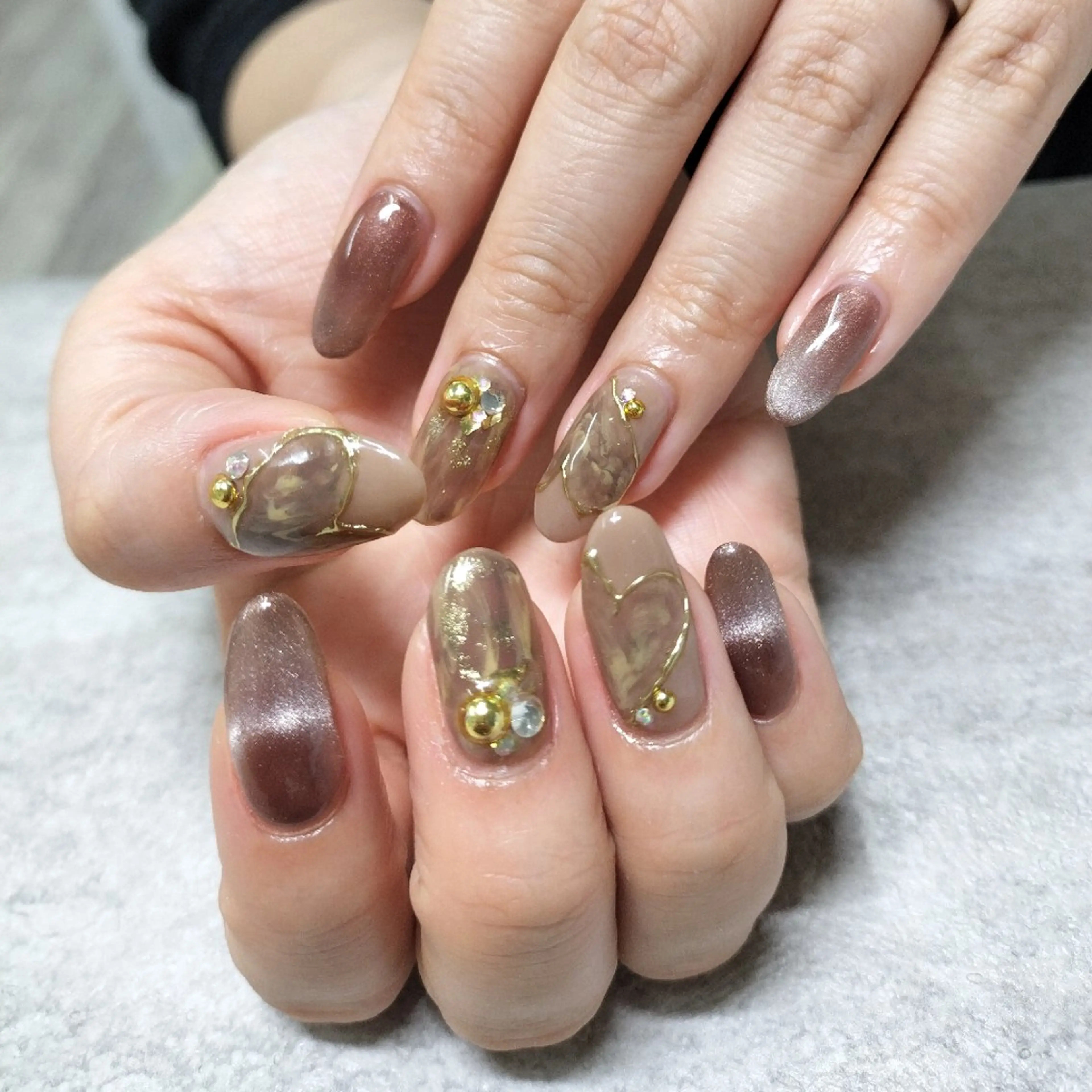 ネイル バレンタイン ハンドネイル She by M【シーバイエム】パラジェル/ニュアンスネイル所属・She by M. Ryoukaのネイルデザイン