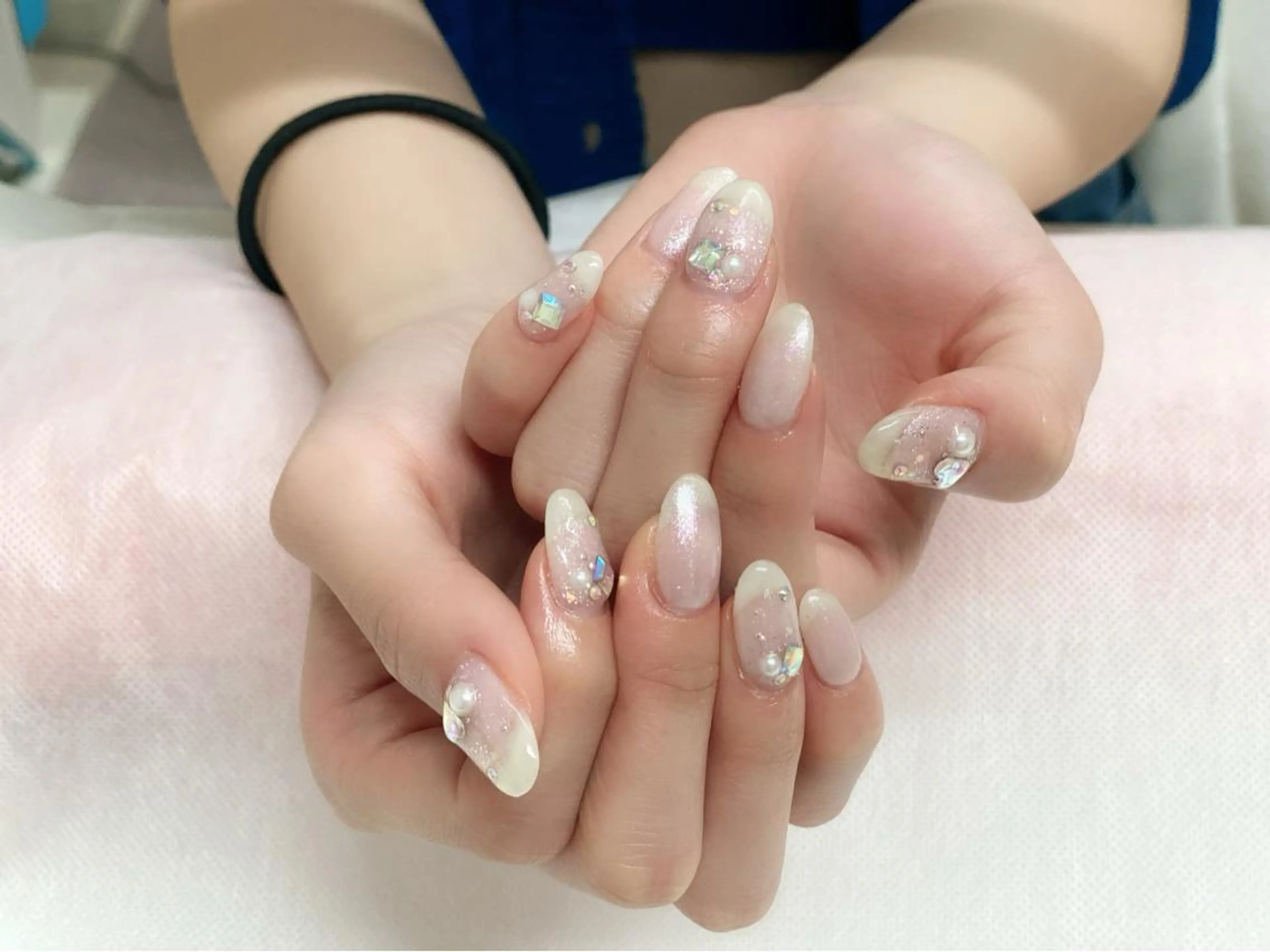 ネイル 持ち込み ハンドネイル 武藤 千裕のエステ・リラクイメージ