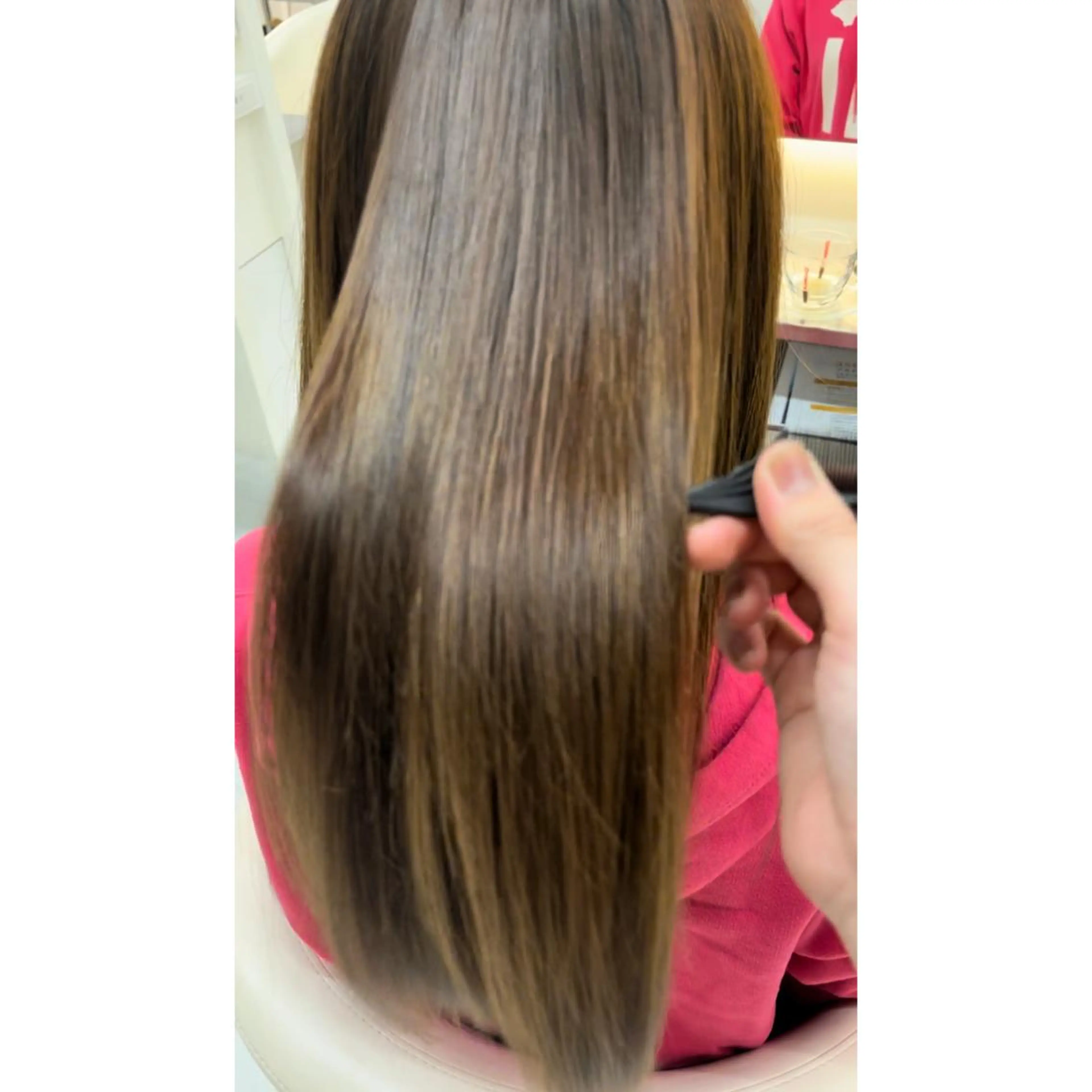 ロング asterisk所属・涼音 🫧前髪お助け美容師のヘアスタイル