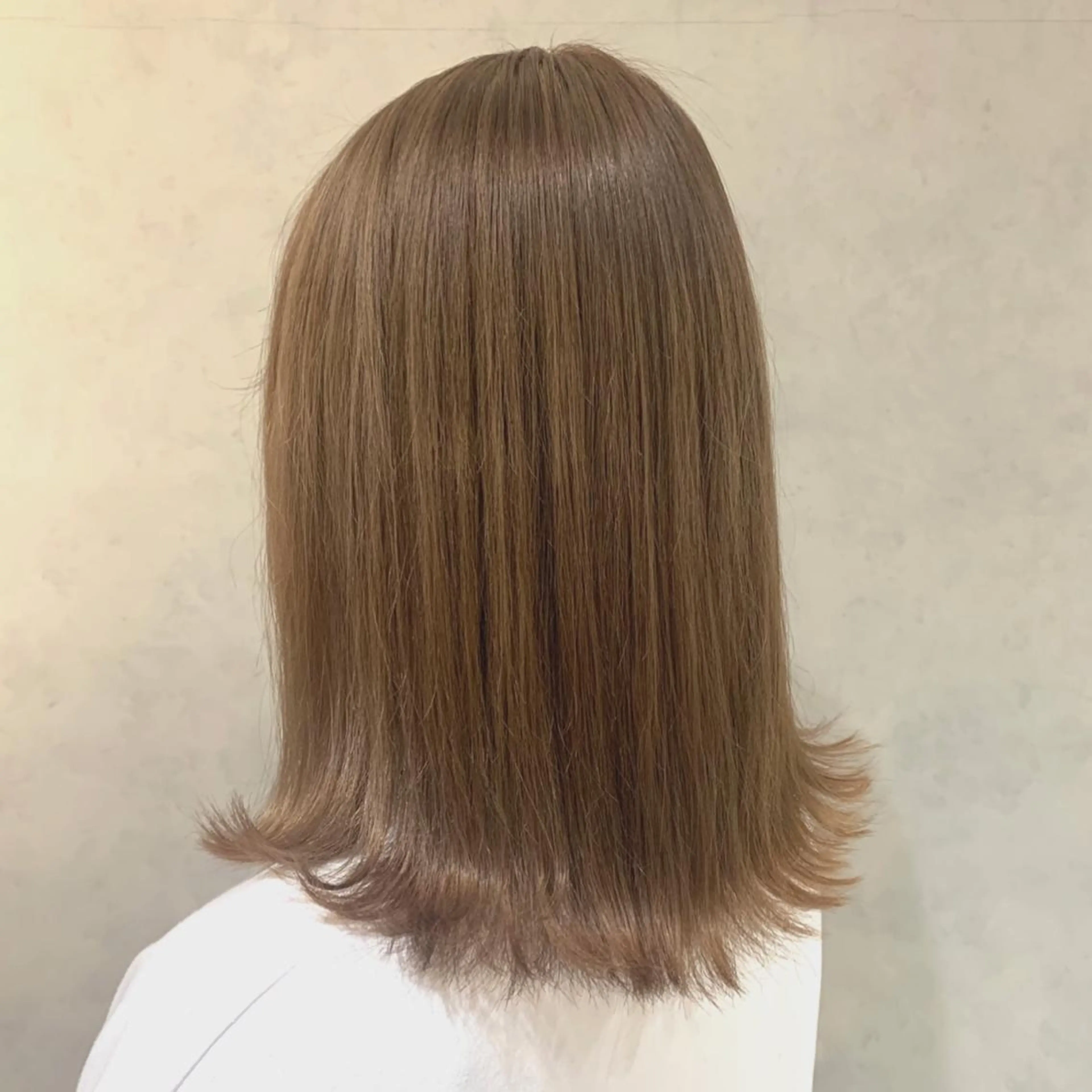 ミディアム ︎︎☺︎ yuri ︎︎☺︎のヘアスタイル