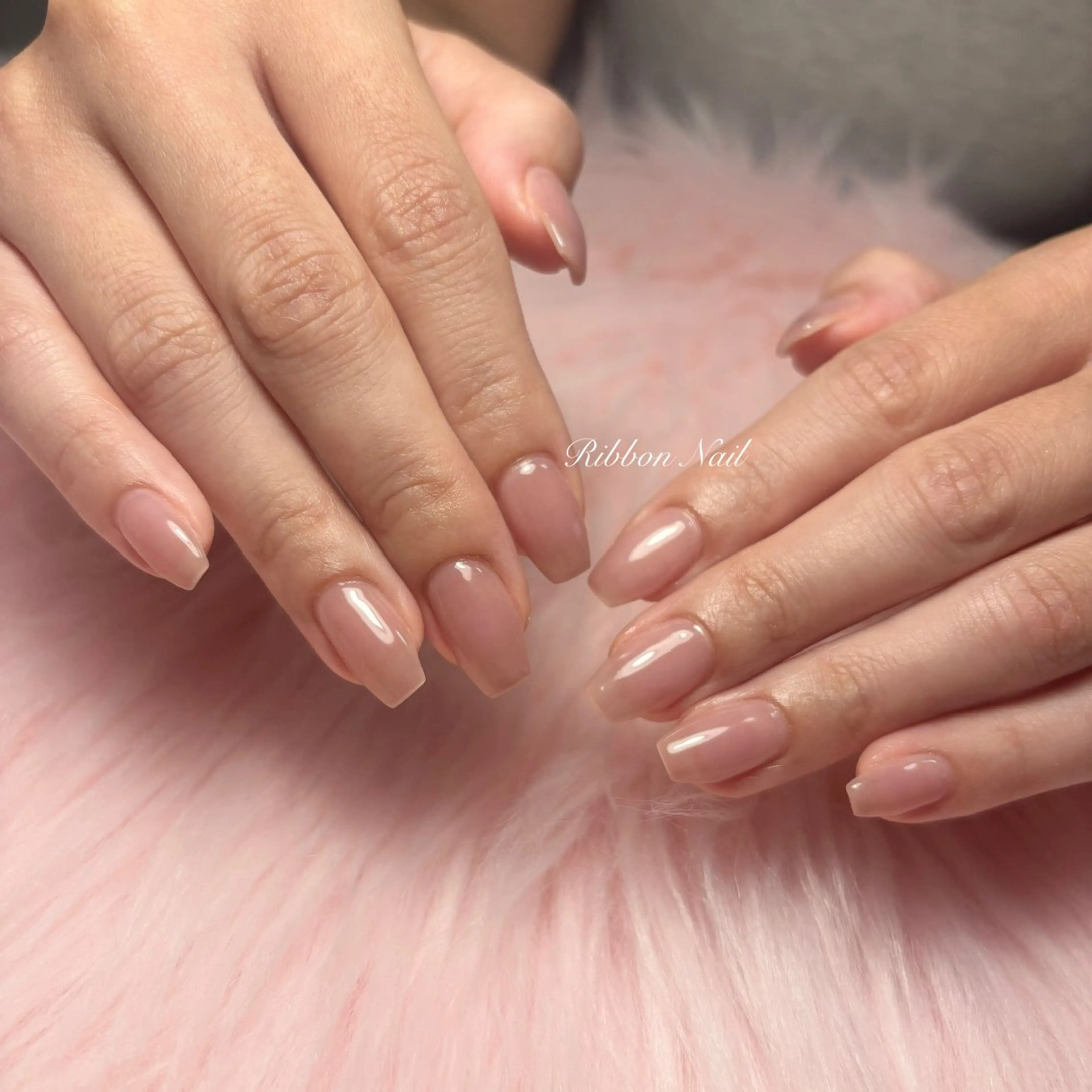 ネイル ワンカラーネイル ピンク ハンドネイル Ribbon nailのエステ・リラクイメージ