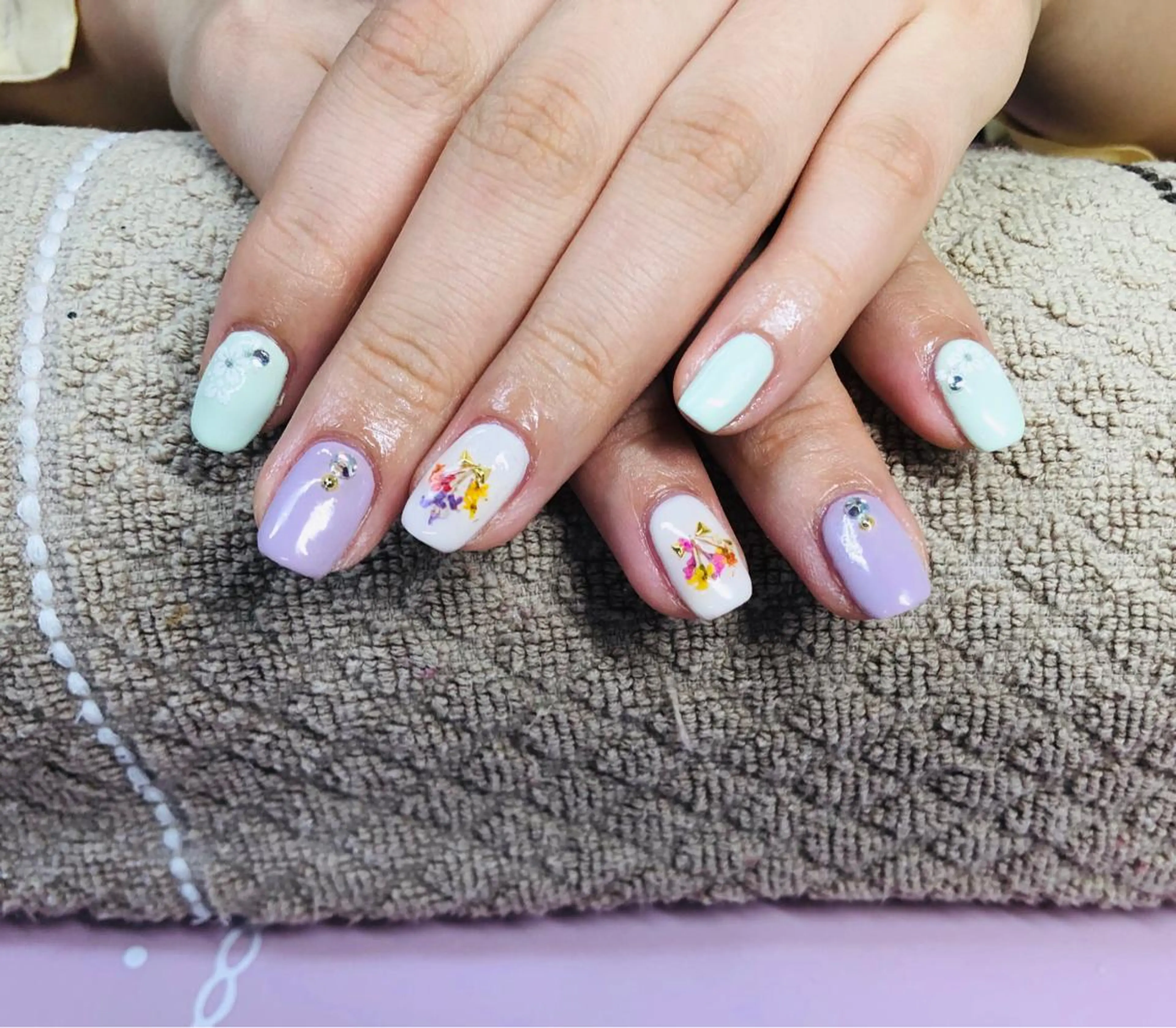 ネイル ハンドネイル Tomita chikaのネイルデザイン