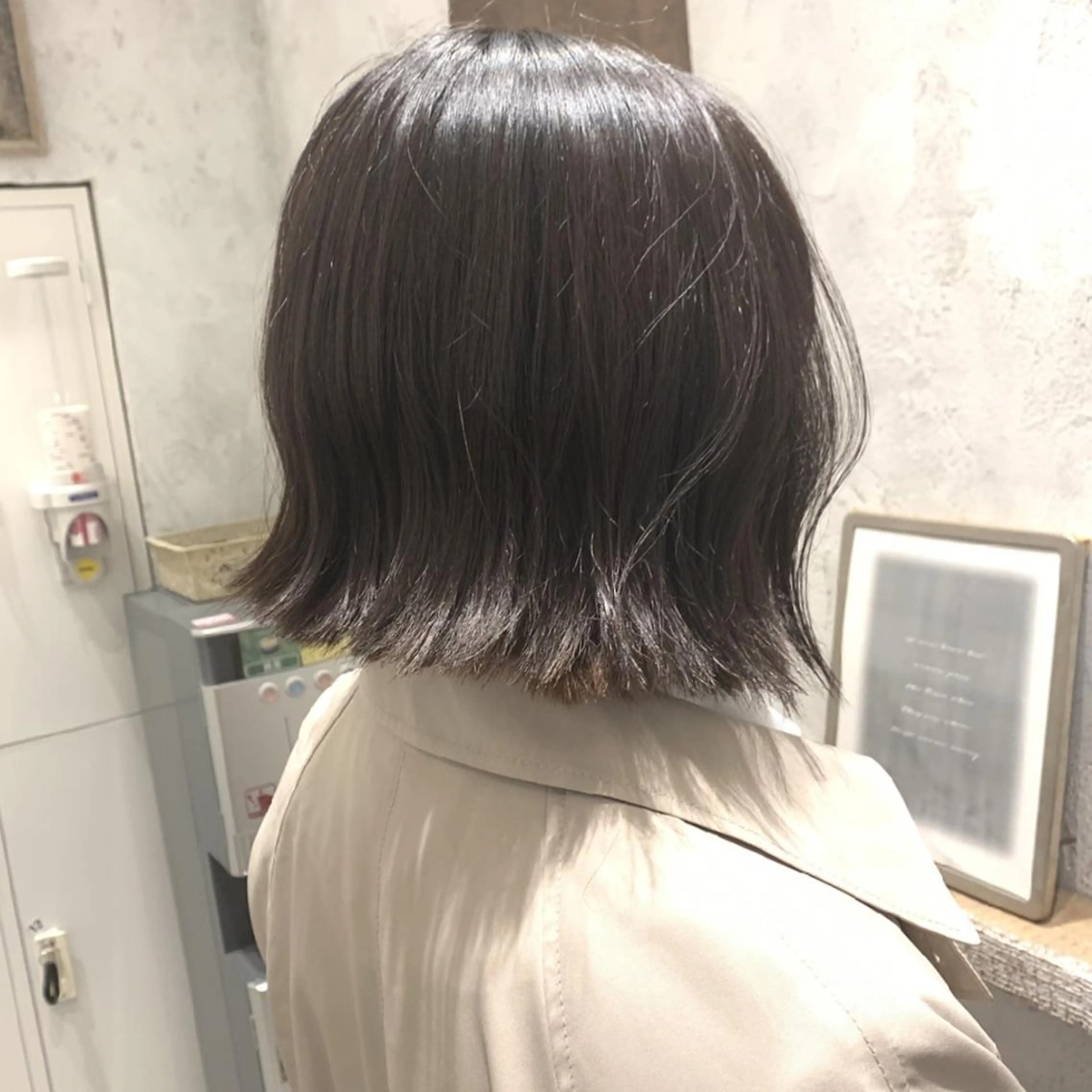 ショート カラー ヘアアレンジ ボブ 外ハネヘア カット ヘアカラー トリートメント salowin新宿三丁目店所属・🖤小顔ボブ/ウルフ レイヤー🖤山本諒のヘアスタイル