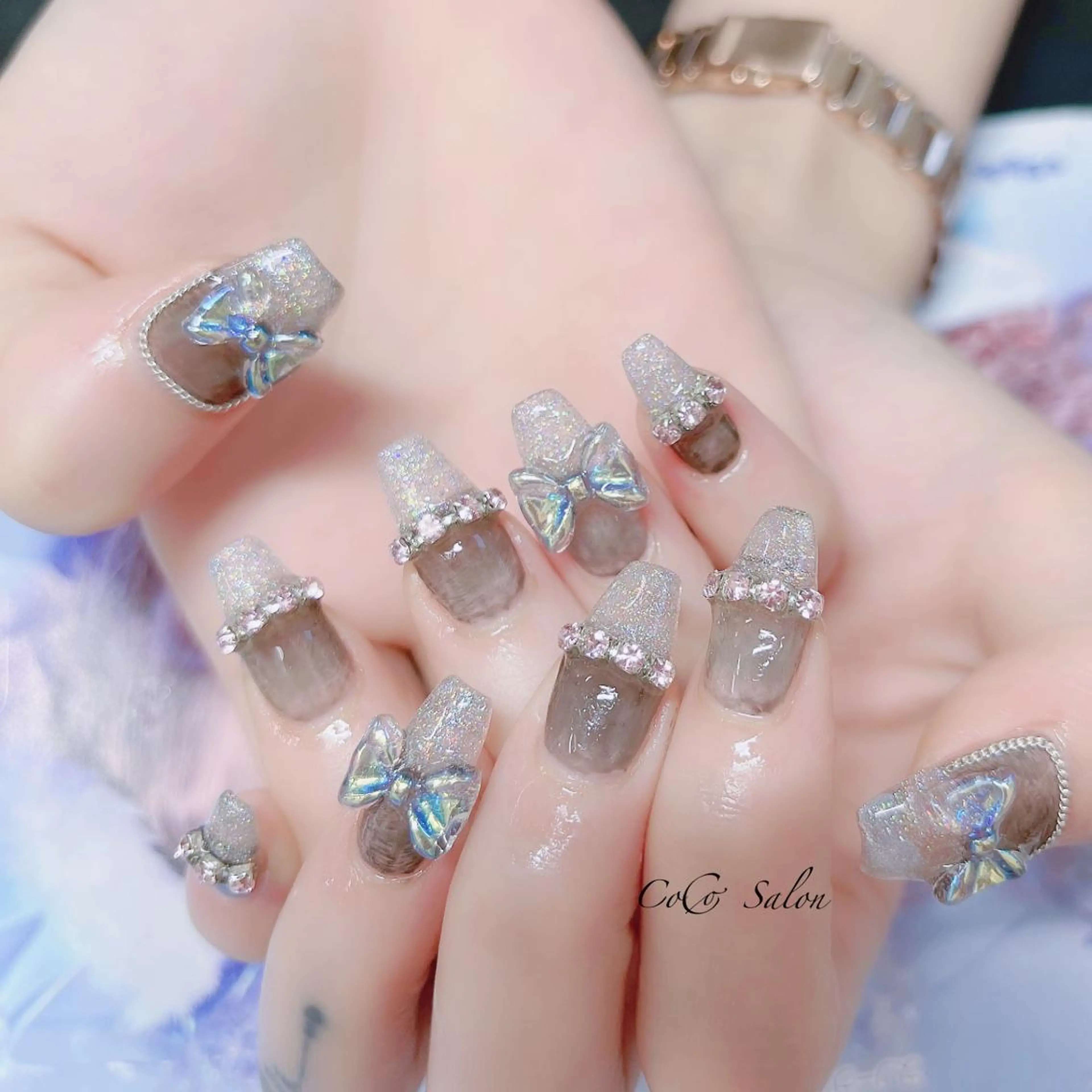 ネイル 長さ出し フレンチネイル ジェルネイル オフィスネイル パラジェル CoCoSalon ネイル/まつ毛予約のネイルデザイン
