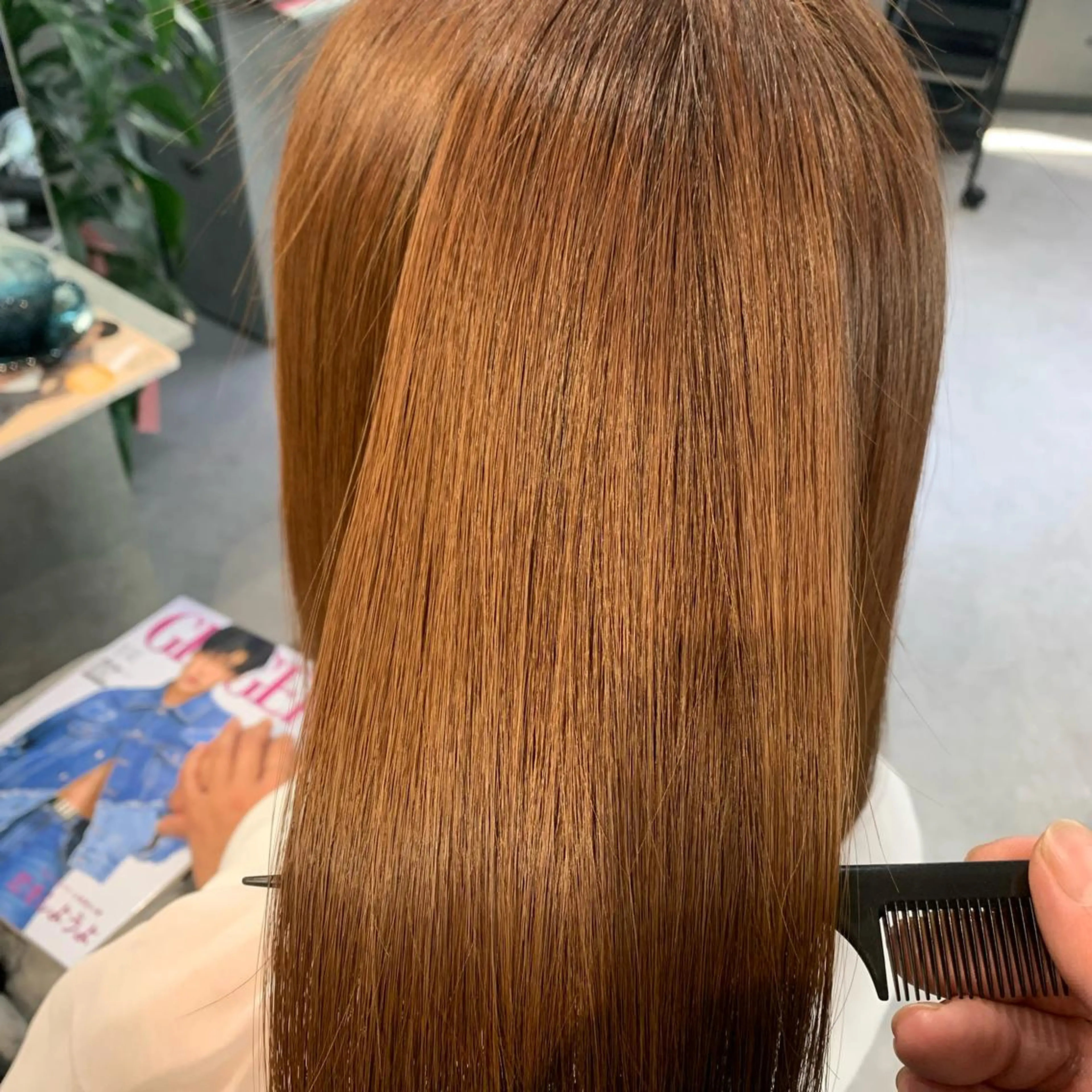 セミロング トリートメント ディレクター鮫島 俊介のヘアスタイル