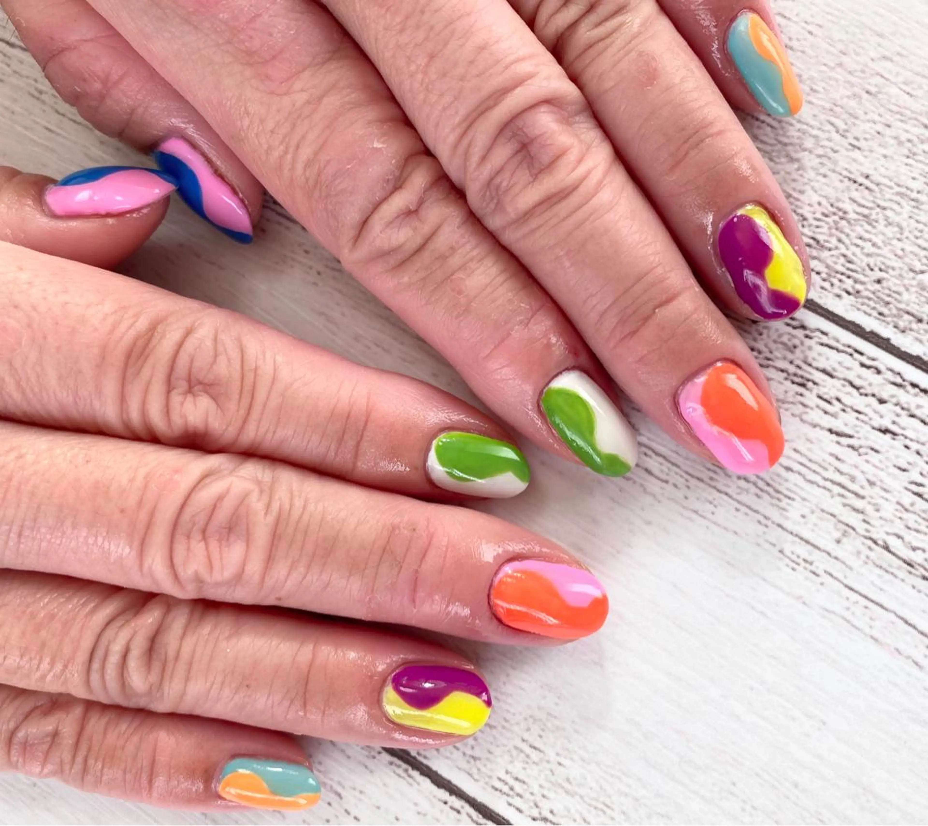 ネイル ハンドネイル NAIL Nutsのネイルデザイン