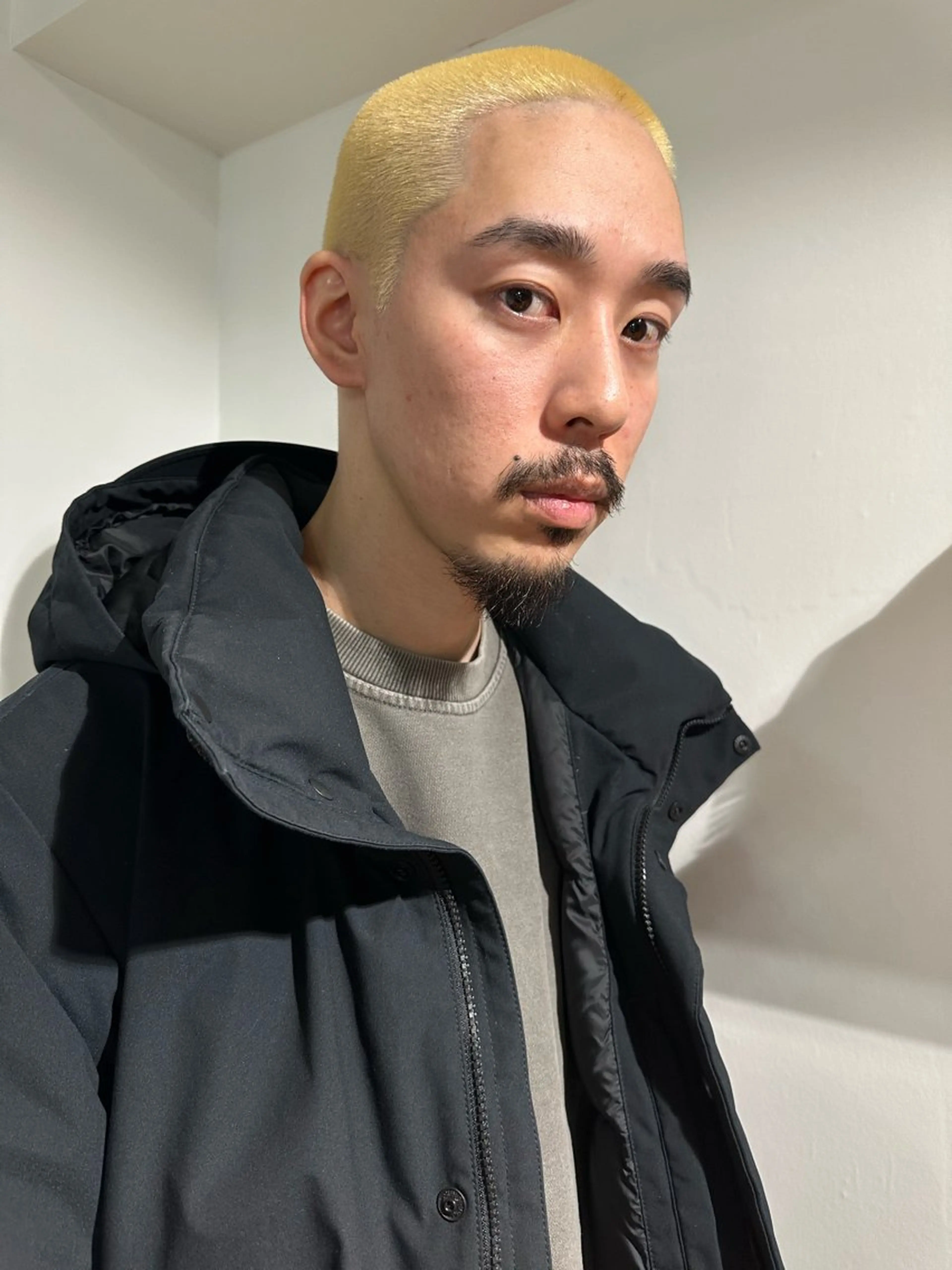 ショート メンズ カット ヘアカラー ケアブリーチ💘 rino🪷高円寺のヘアスタイル