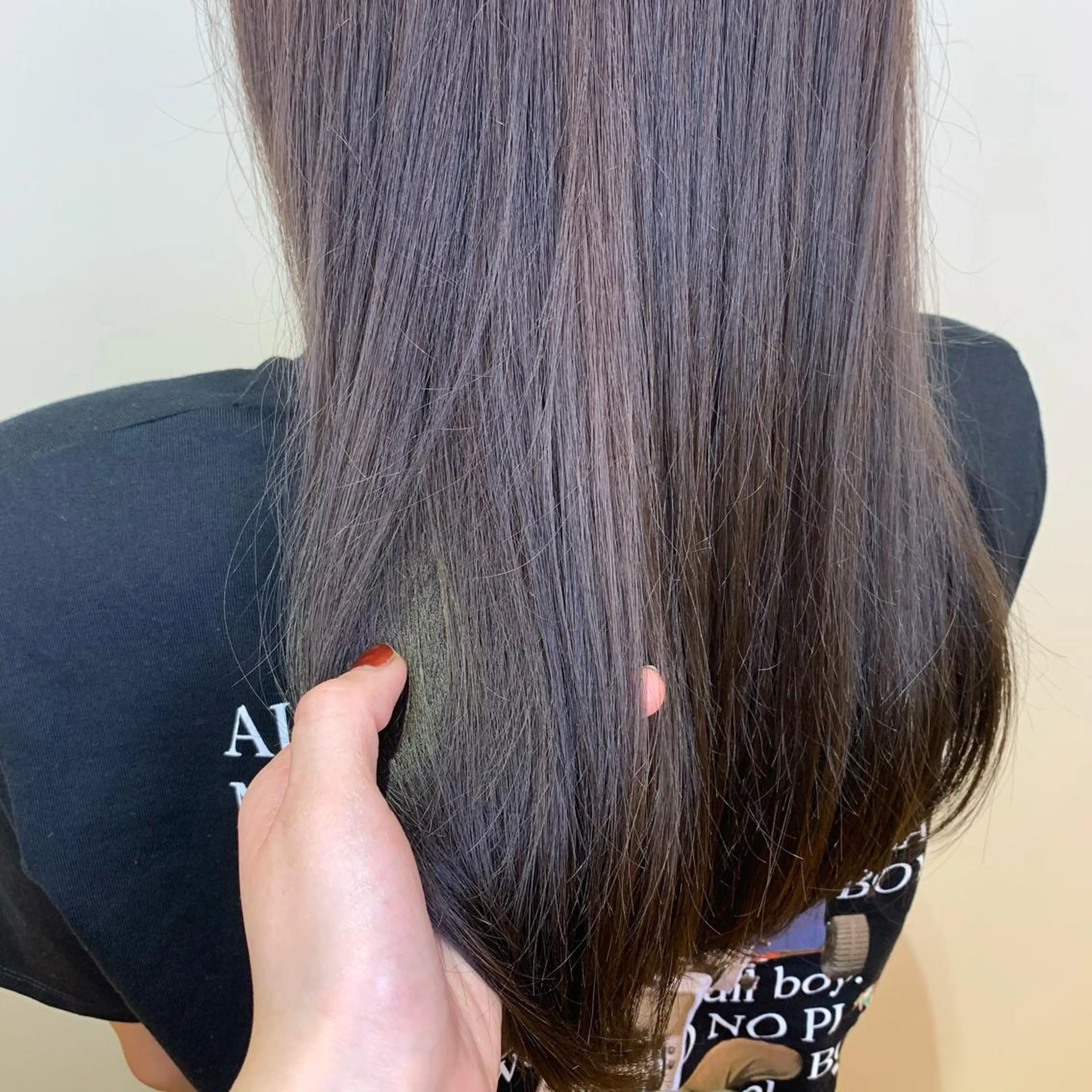 ロング カラー 透明感カラー グレージュ 透明感カラー/ 岡田澪香のヘアスタイル