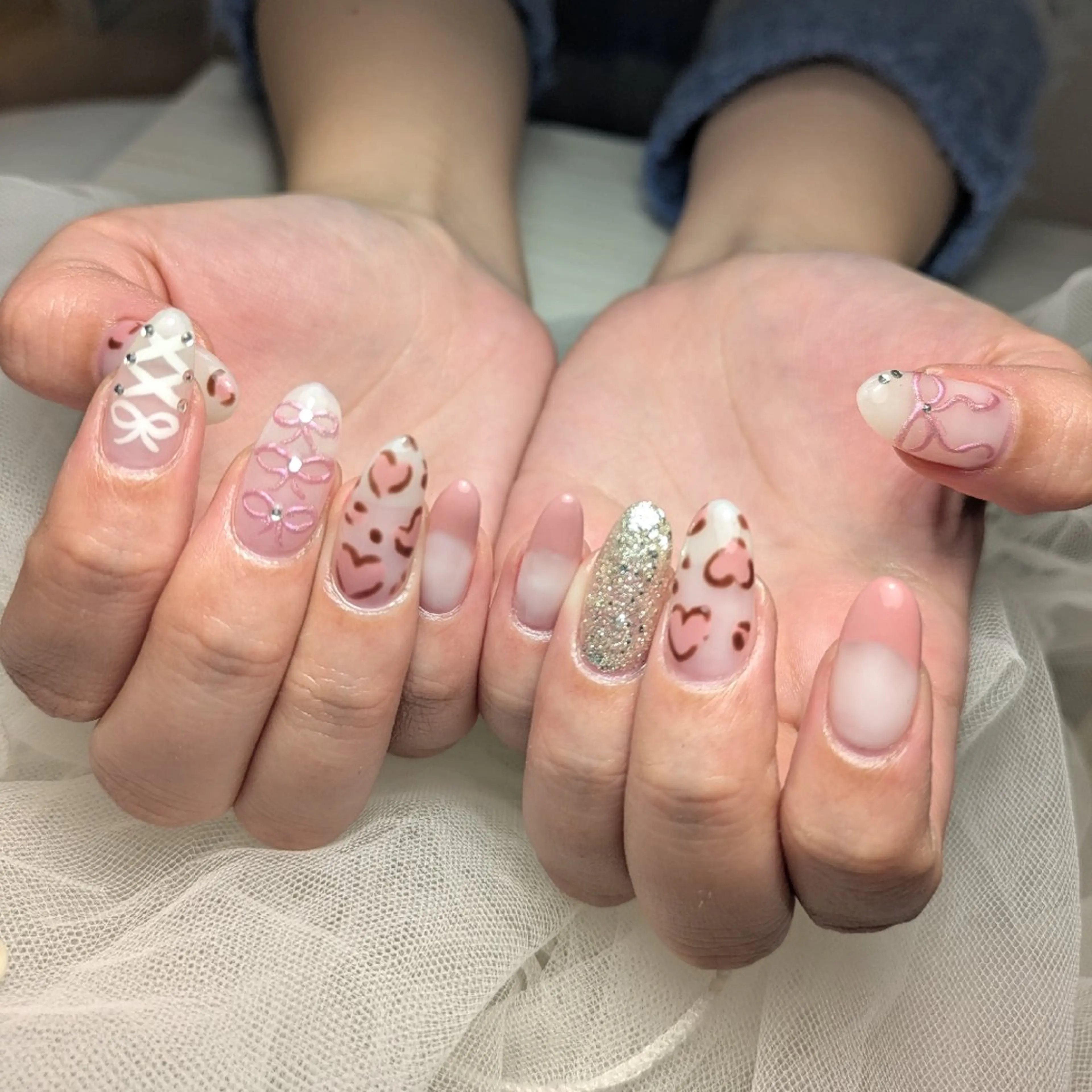 ネイル 持ち込み リボン ハンドネイル 門戸厄神プライベートサロンulunail所属・ulunail mikaのネイルデザイン