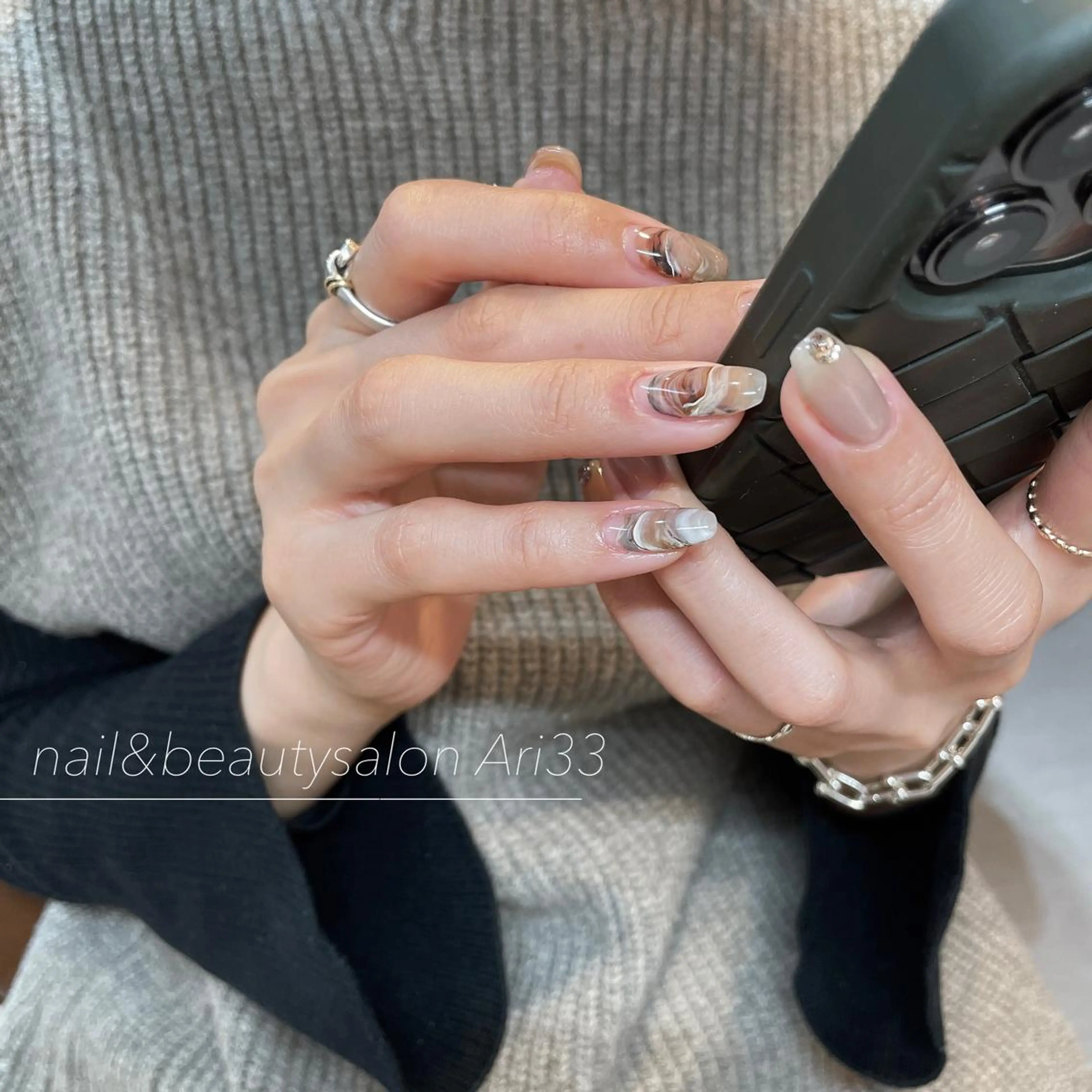 ネイル ニュアンスネイル ハンドネイル プライベートサロン Ari33nailのネイルデザイン