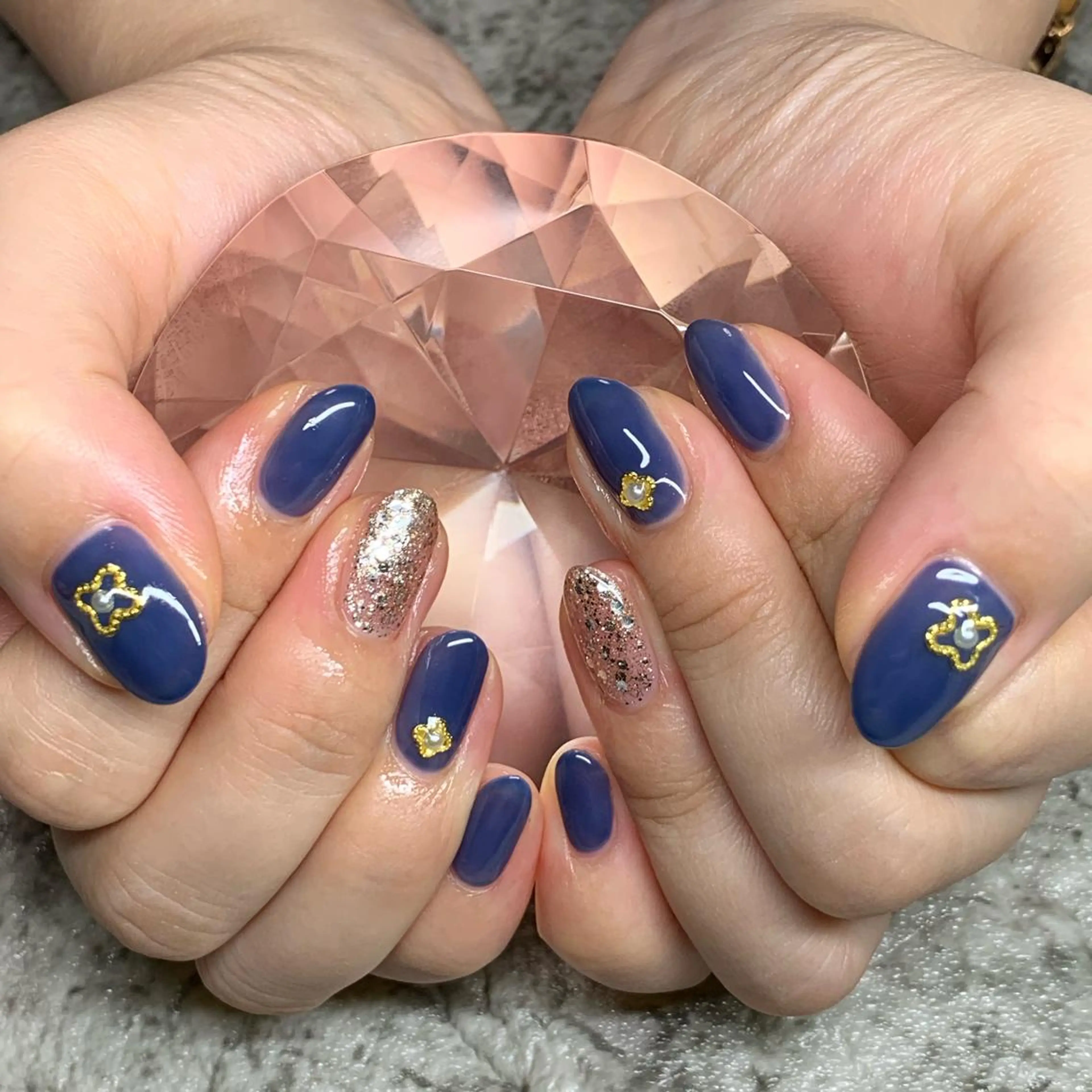 ネイル ハンドネイル RuxuryNail ／RiAnnaのネイルデザイン