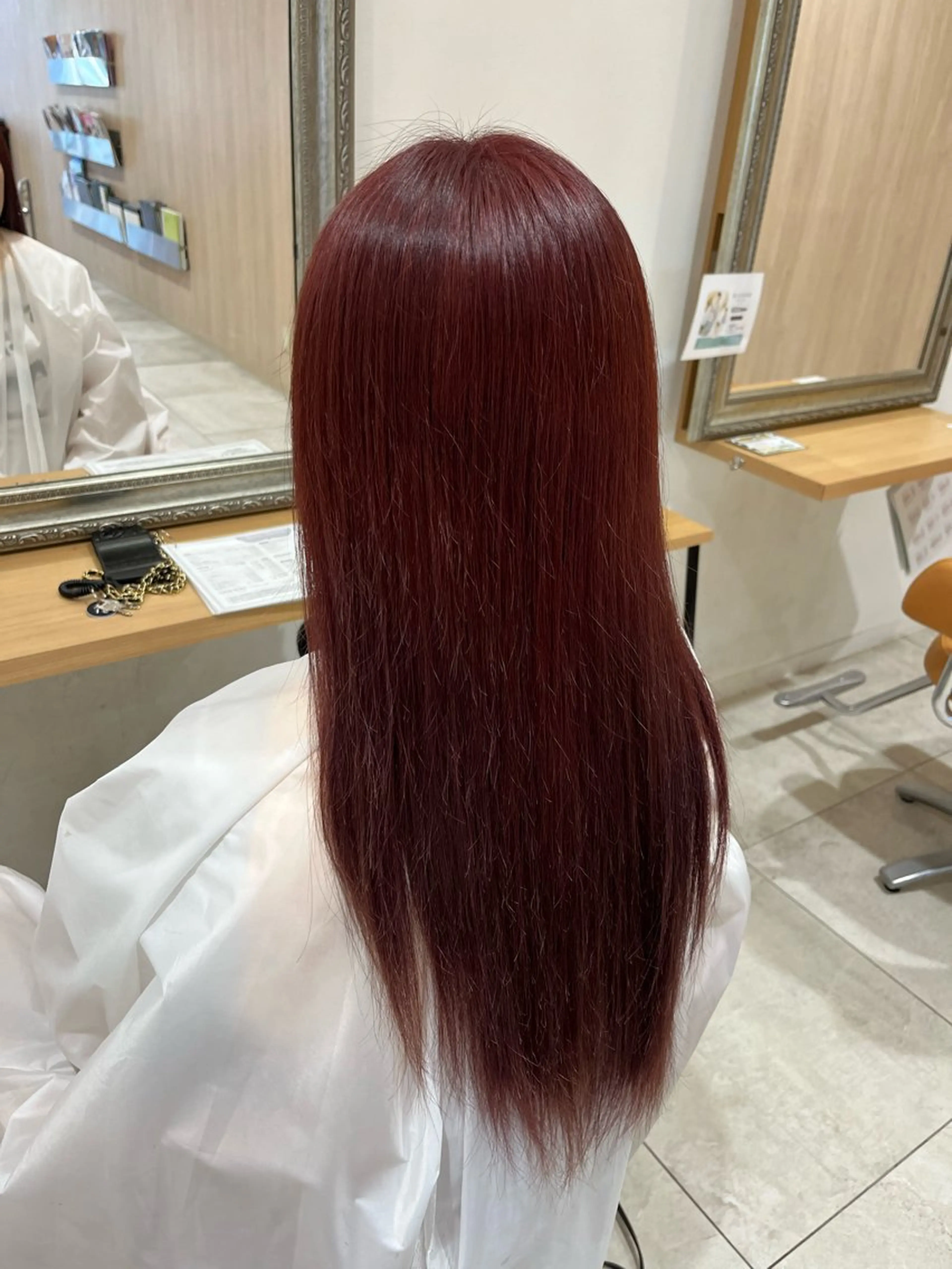 ロング カラー レッドカラー ラブーケ中川中島店 クラタチカコのヘアスタイル