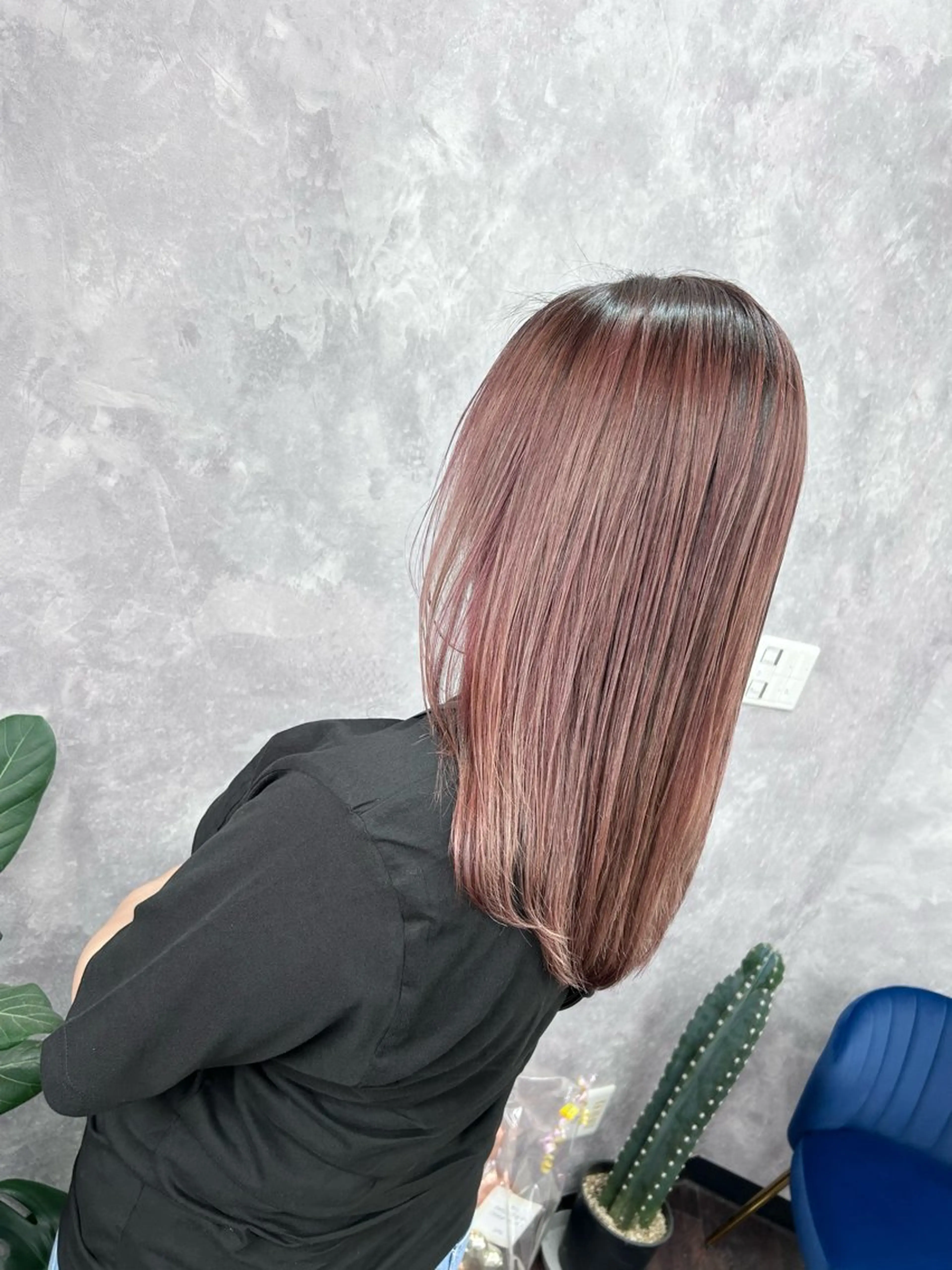 セミロング カット ヘアカラー AN'TIA小作所属・AN'TIA小作代表 ⭐︎kazuma⭐︎のヘアスタイル