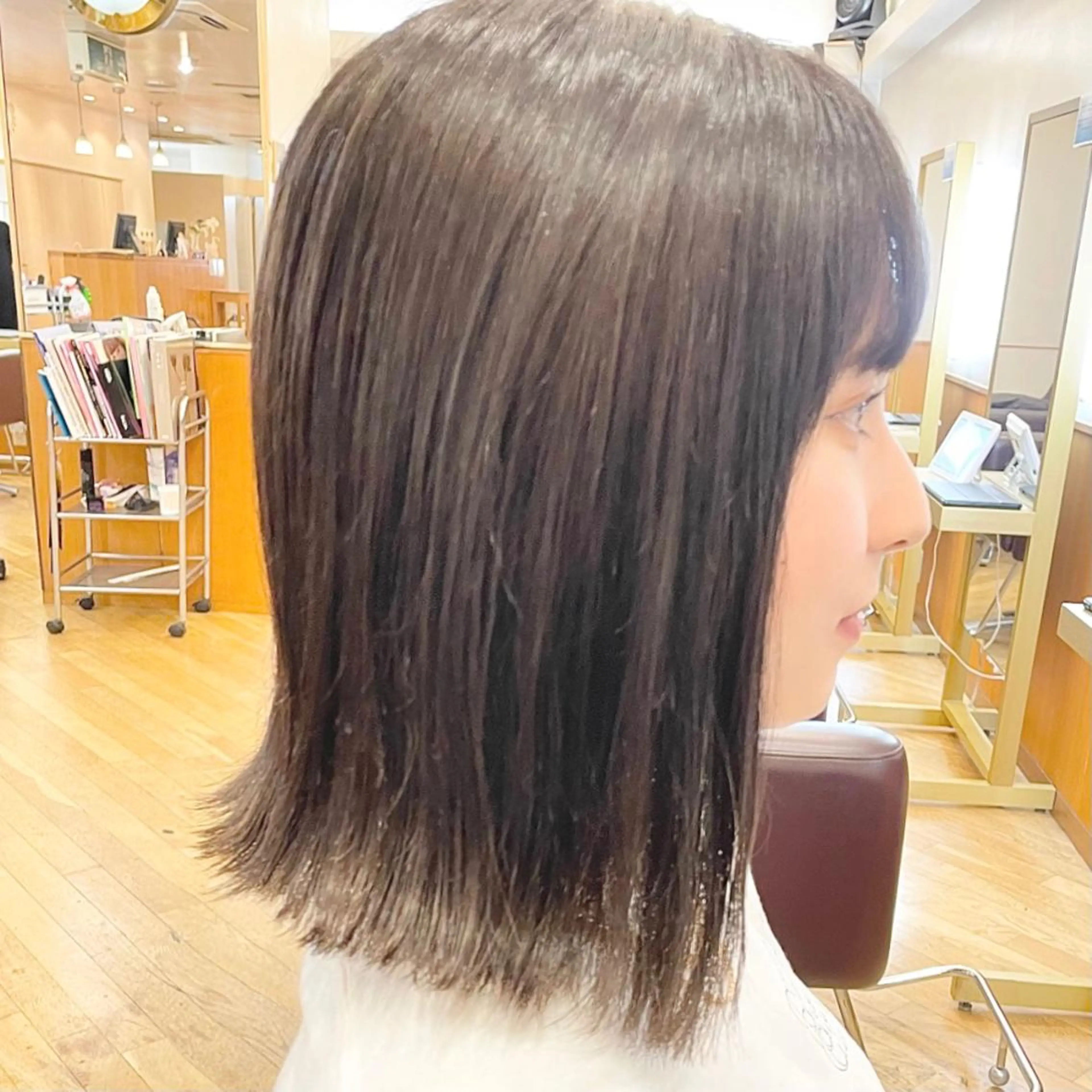 セミロング カラー ヘアアレンジ キッズ 黒髪 ブリーチ ブルーカラー ブルーブラック ボブ さわ きょうすけ/ ボブ髪質改善ショートのヘアスタイル