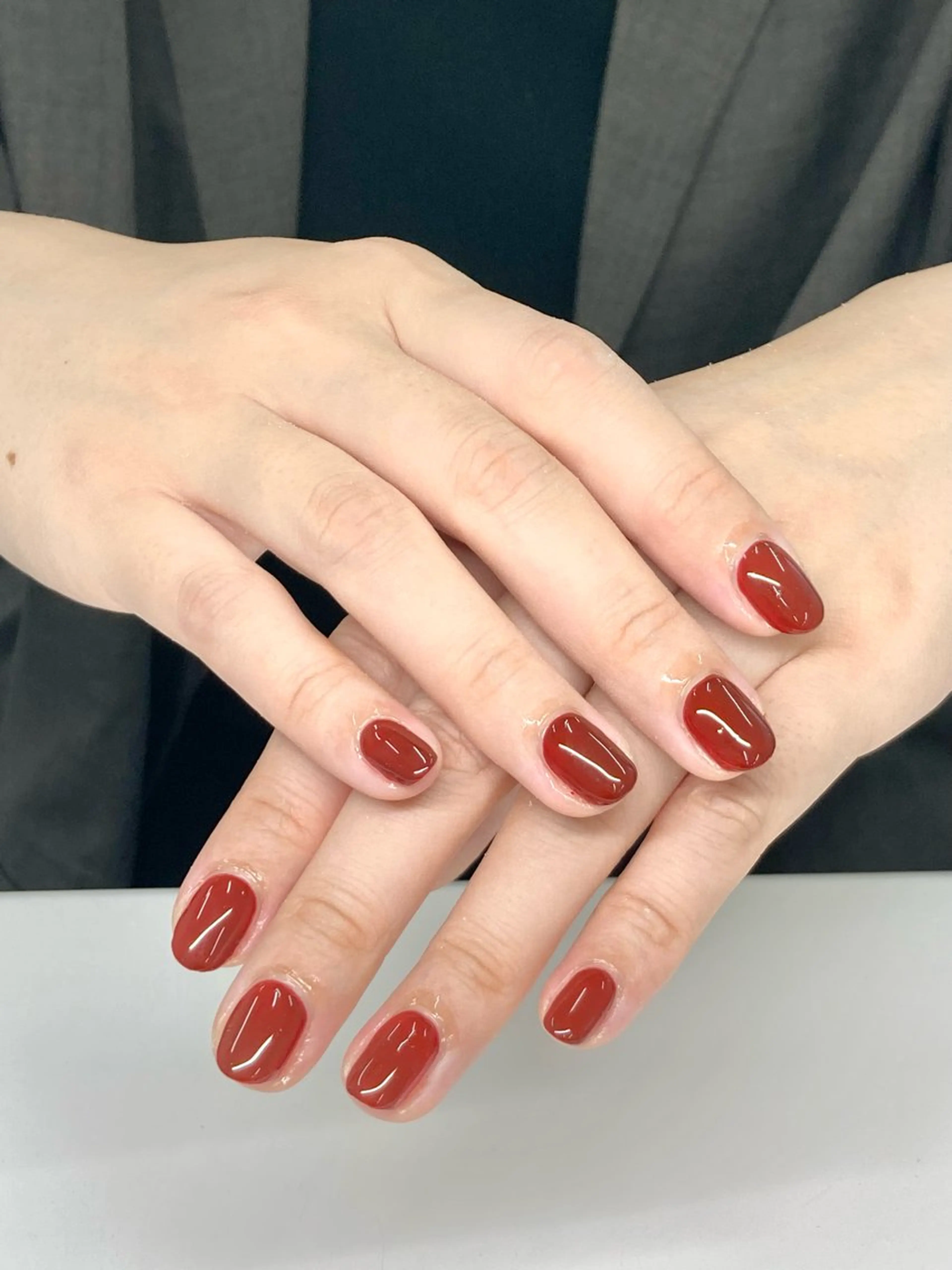 ネイル ワンカラーネイル 赤色 Nail Total beauty salon Laki所属・佐々木 優花のネイルデザイン