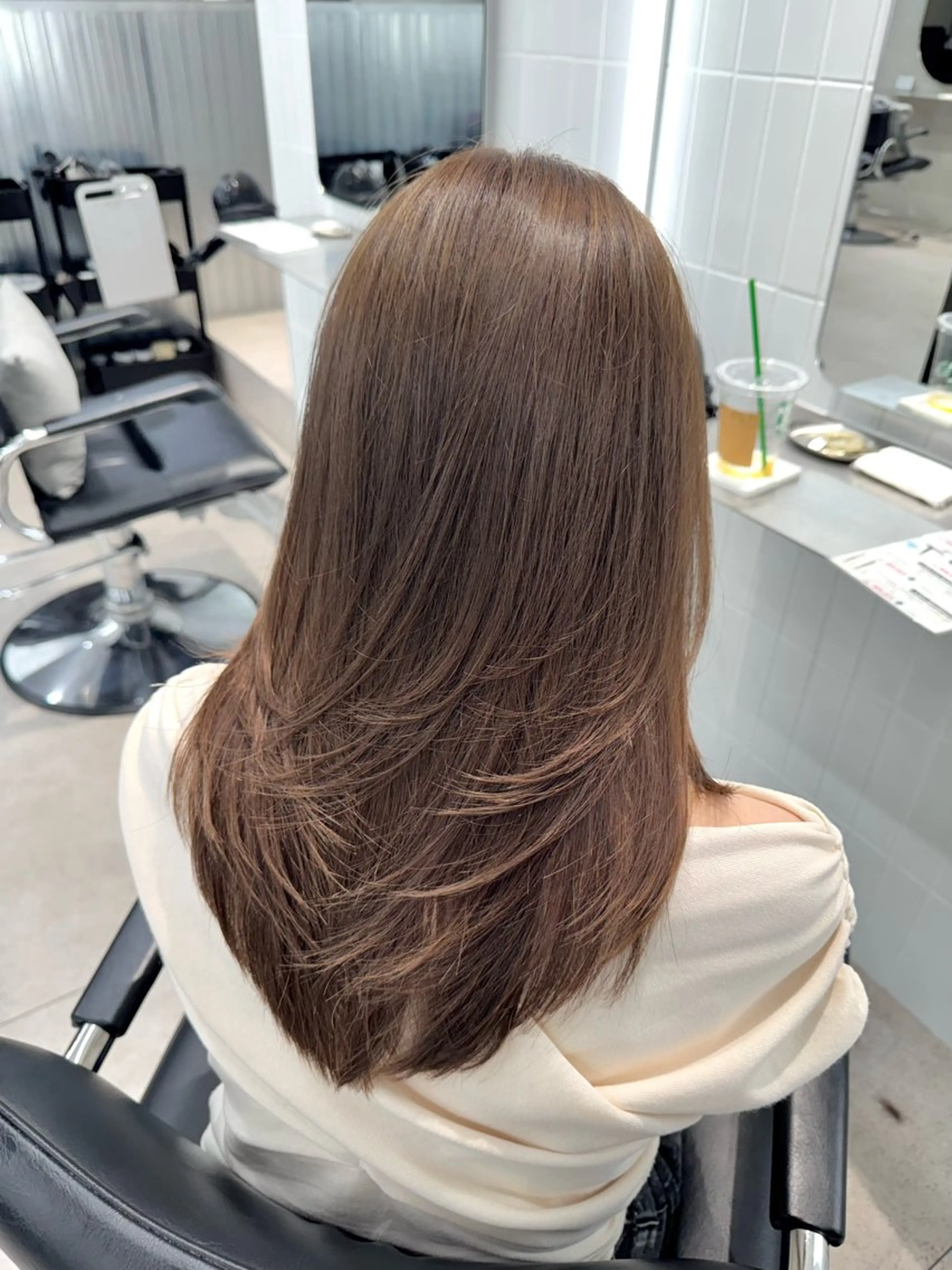 ロング レイヤーカット ⚜️ハイライト/レイ ヤー/表参道⚜️✨のヘアスタイル