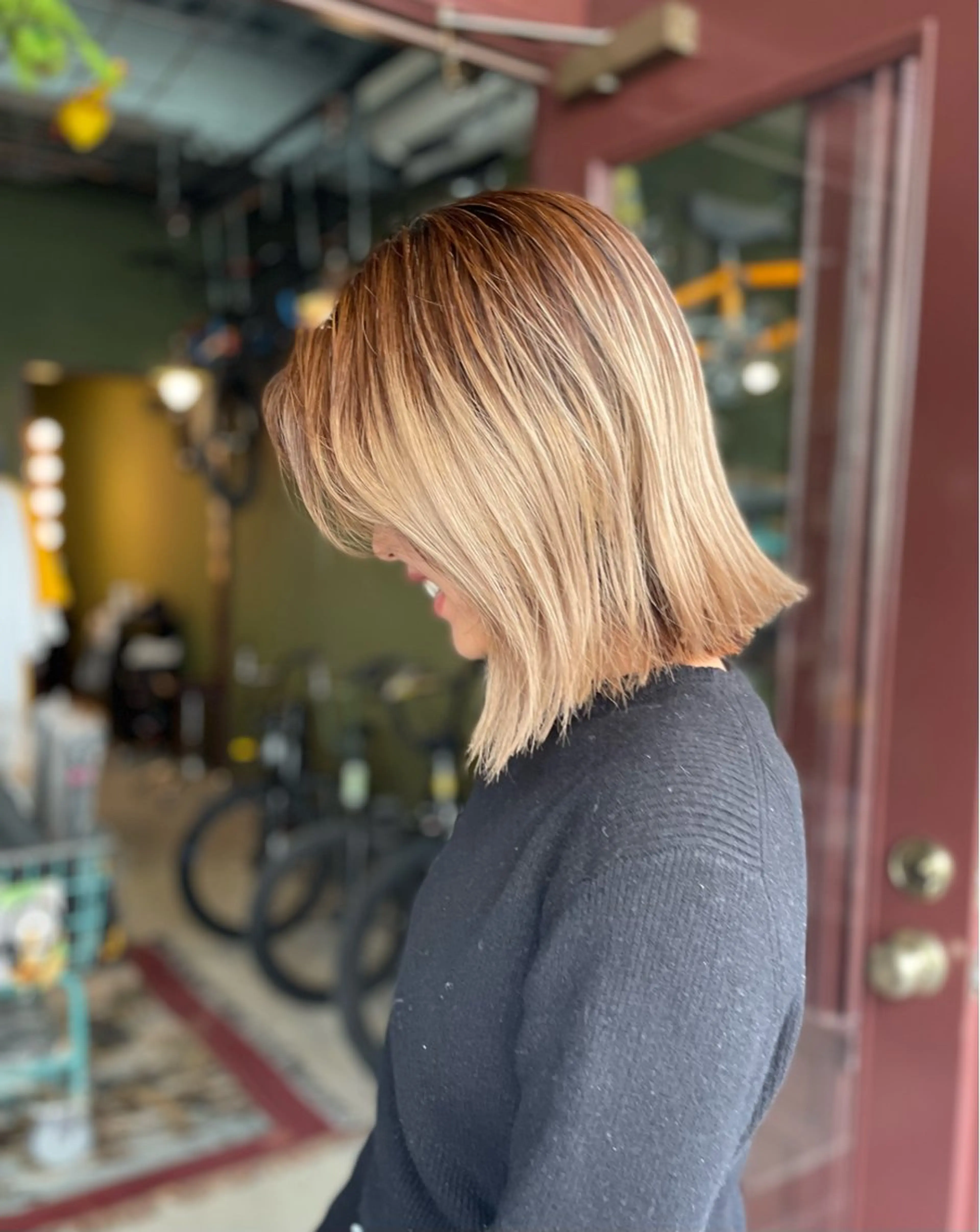 ミディアム カラー ヘアカラー トリートメント ヘアセット PATH-hair. store/MAIのヘアスタイル