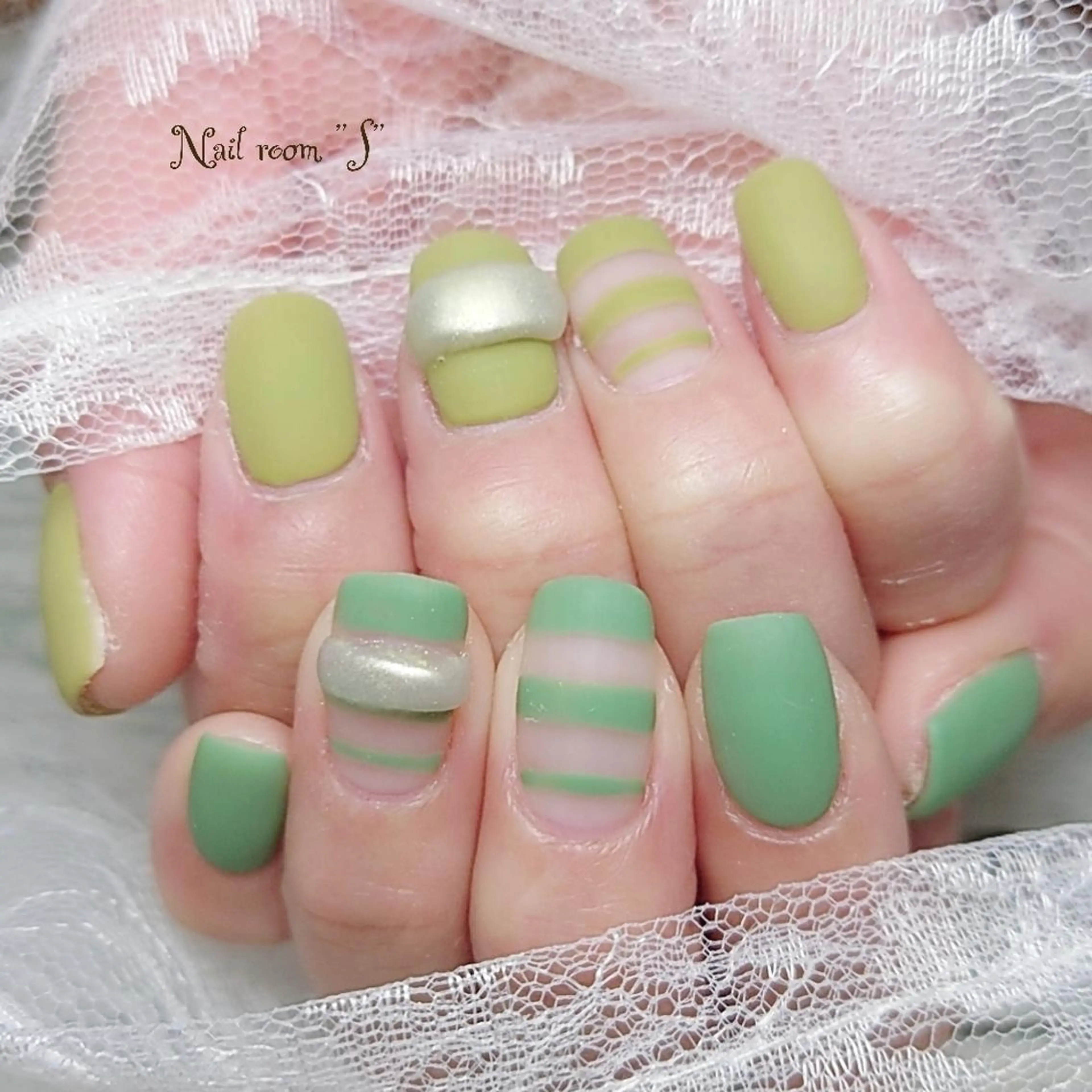 ネイル ボーダー ニュアンスネイル Nail room  "S"  SAKAIのネイルデザイン