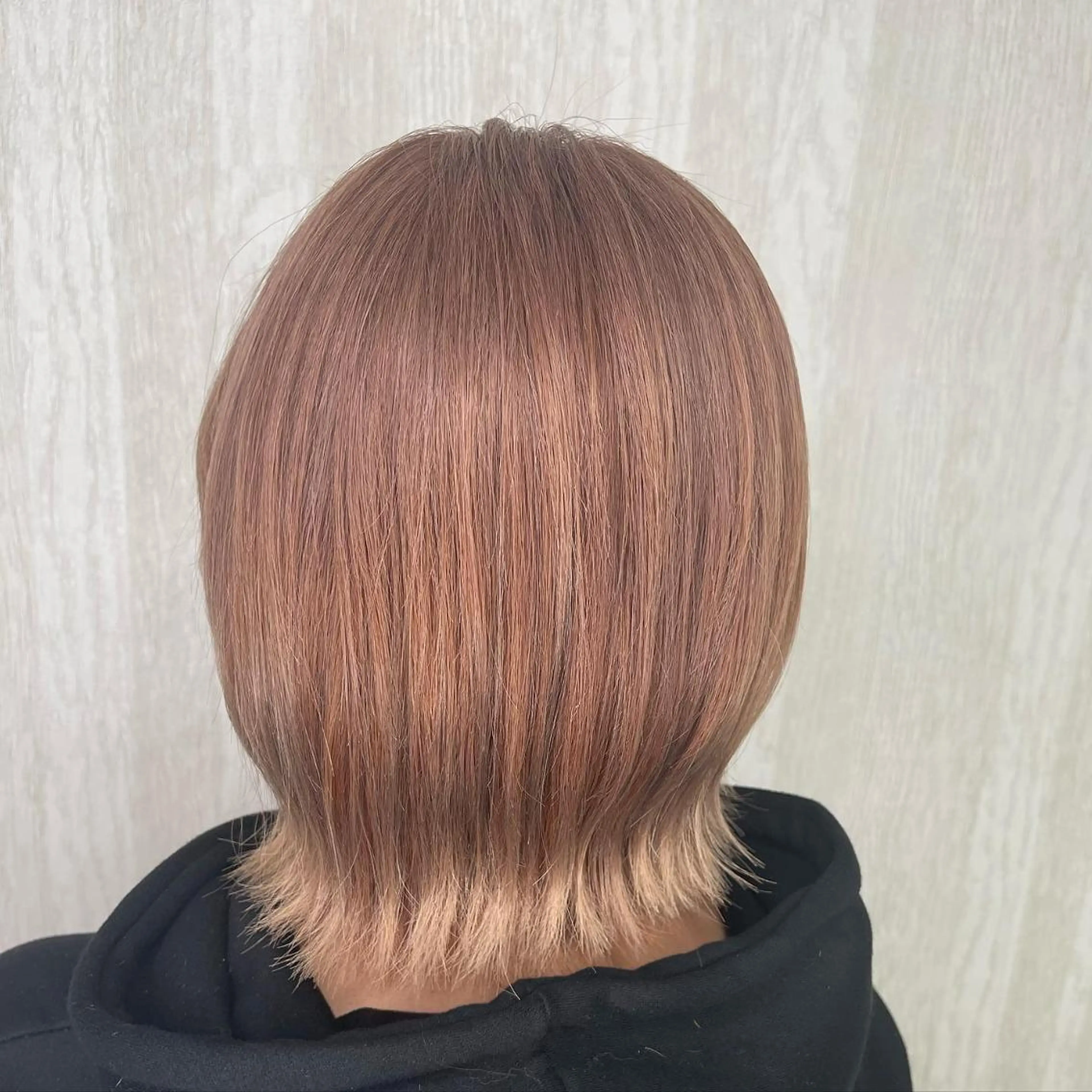 ロング カラー ベージュカラー ミルクティーベージュ ピンクカラー ピンクベージュ UNDER vr 【アンダーバー】のヘアスタイル