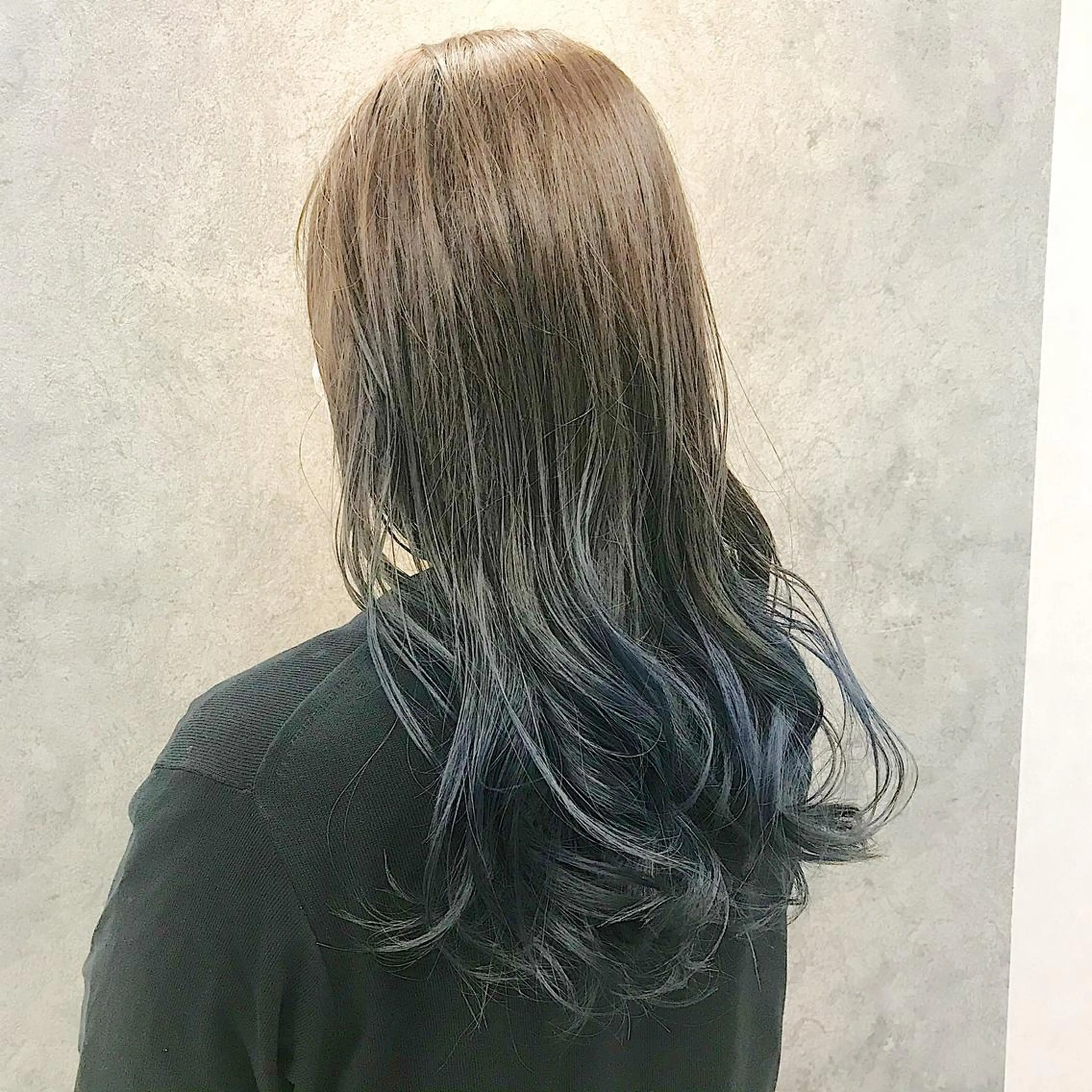 セミロング カット ヘアカラー トリートメント 所渉/韓国レイヤー /ウルフカットのヘアスタイル