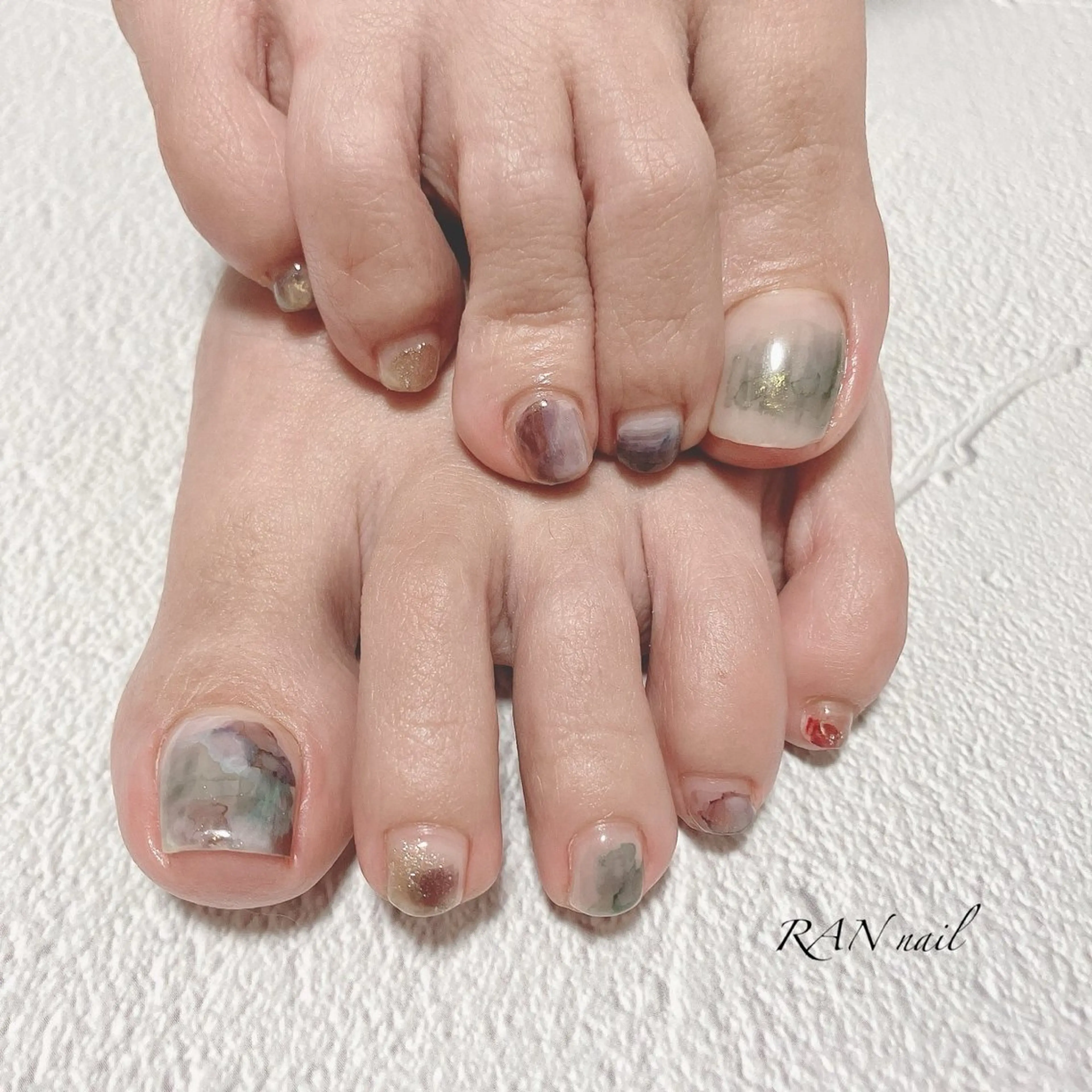 ネイル アートネイル マグネットネイル オフィスネイル 夏ネイル ブライダルネイル ハンドネイル フットネイル RAN nail 〜ランネイル〜所属・RAN nailのネイルデザイン