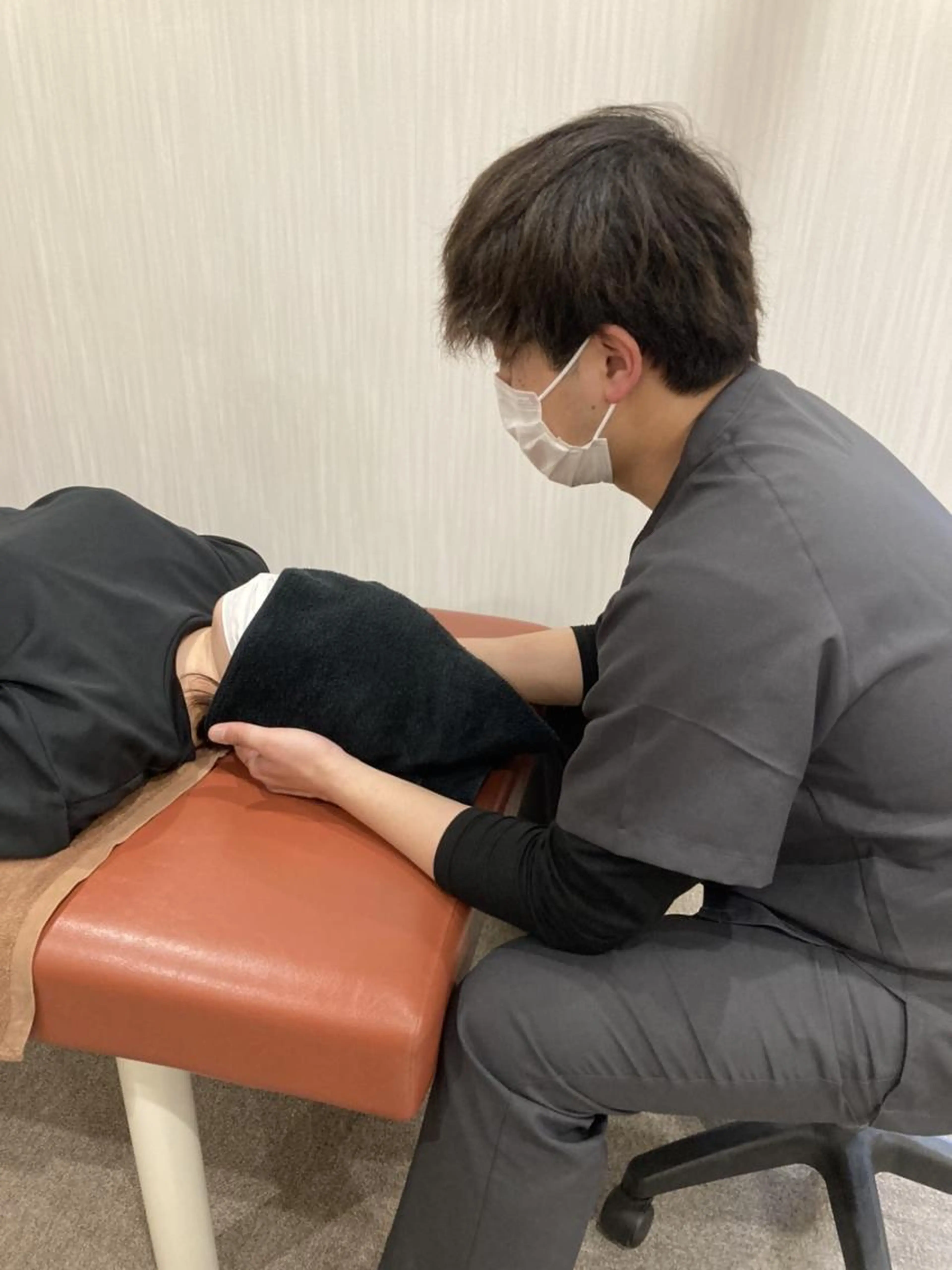 ミニモSALE 限定 首肩などの上半身整体 45分メニューの写真
