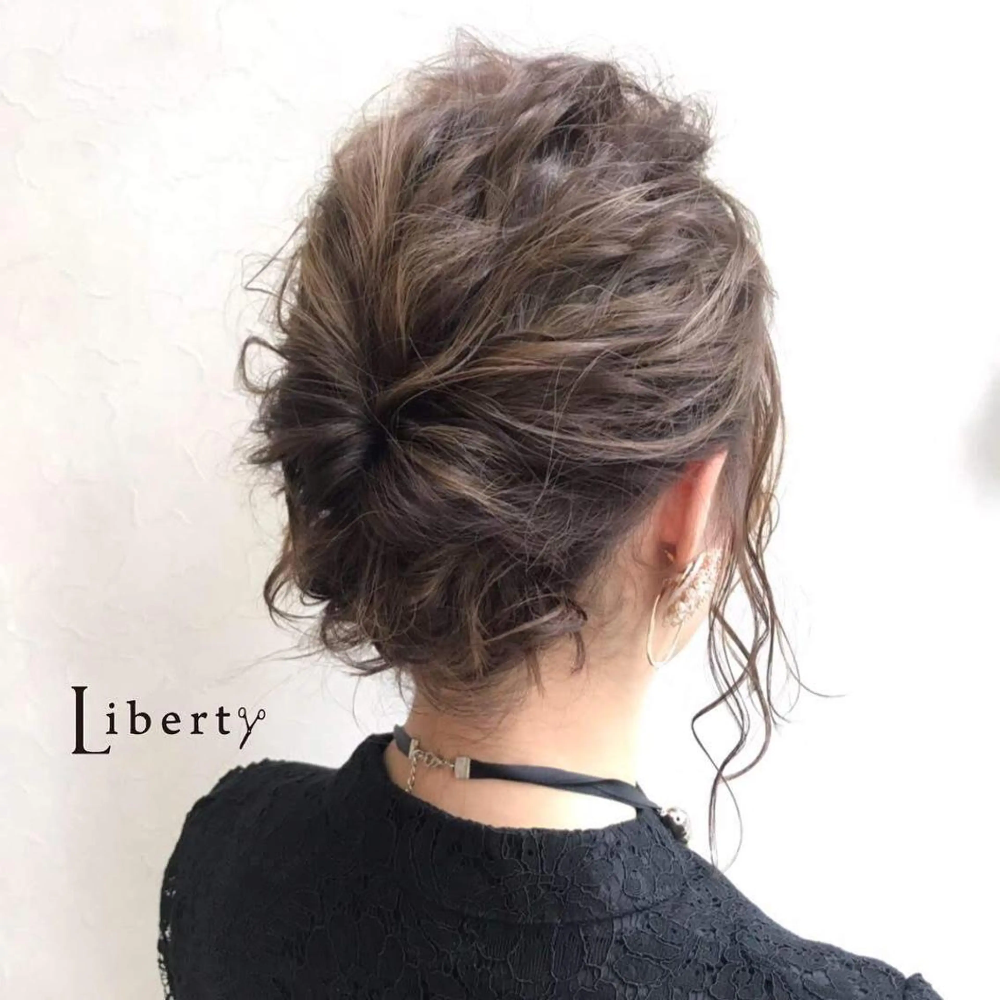 ミディアム ヘアアレンジ Liberty 店長 TAJIMAのヘアスタイル