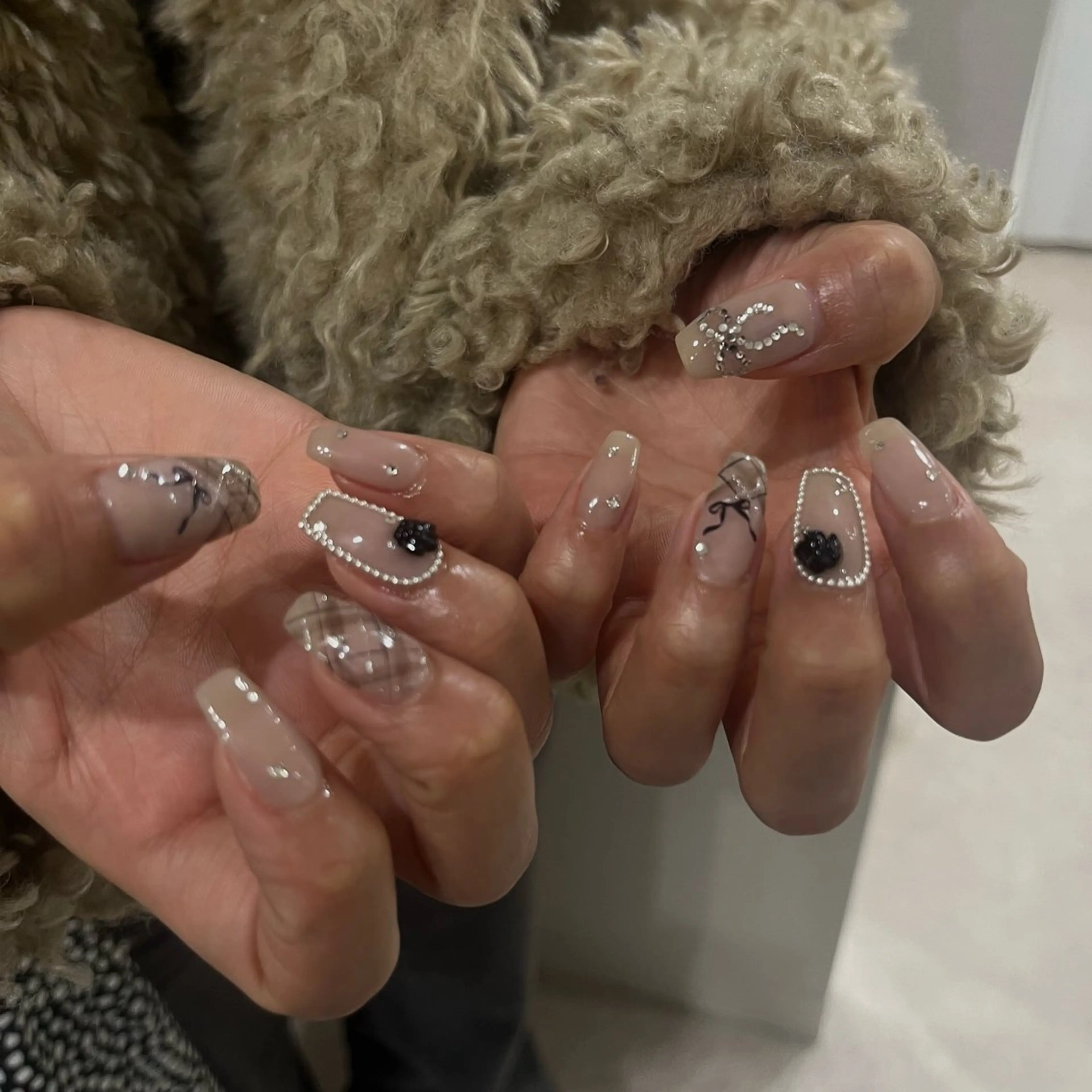 ネイル ガーリー ハンドネイル atelier moi所属・atelier moiのネイルデザイン