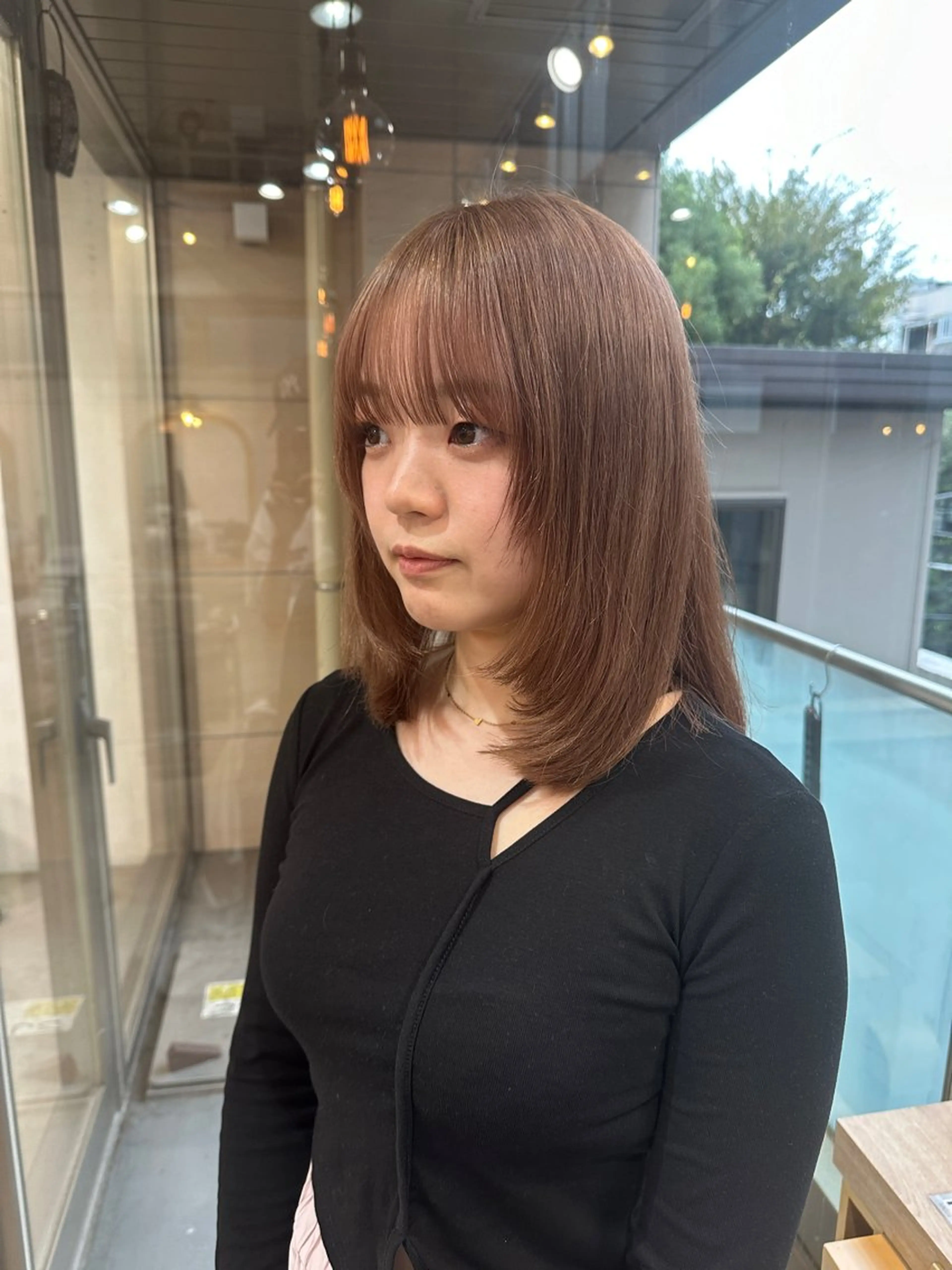 ミディアム カラー 新宿ケアブリーチ 稲垣颯太のヘアスタイル