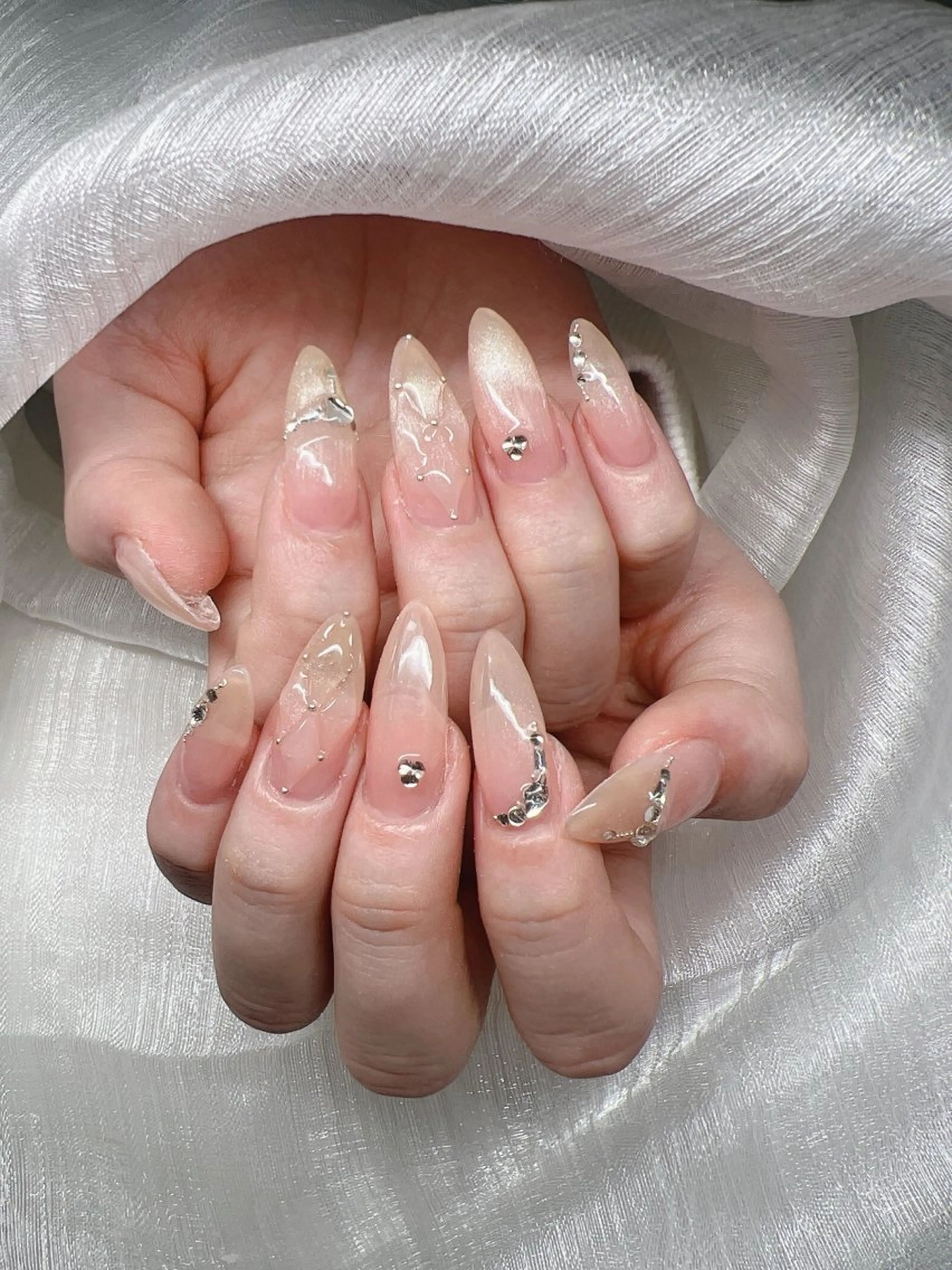 ネイル ハンドネイル Lee Nails チップ長さだし専門店のネイルデザイン