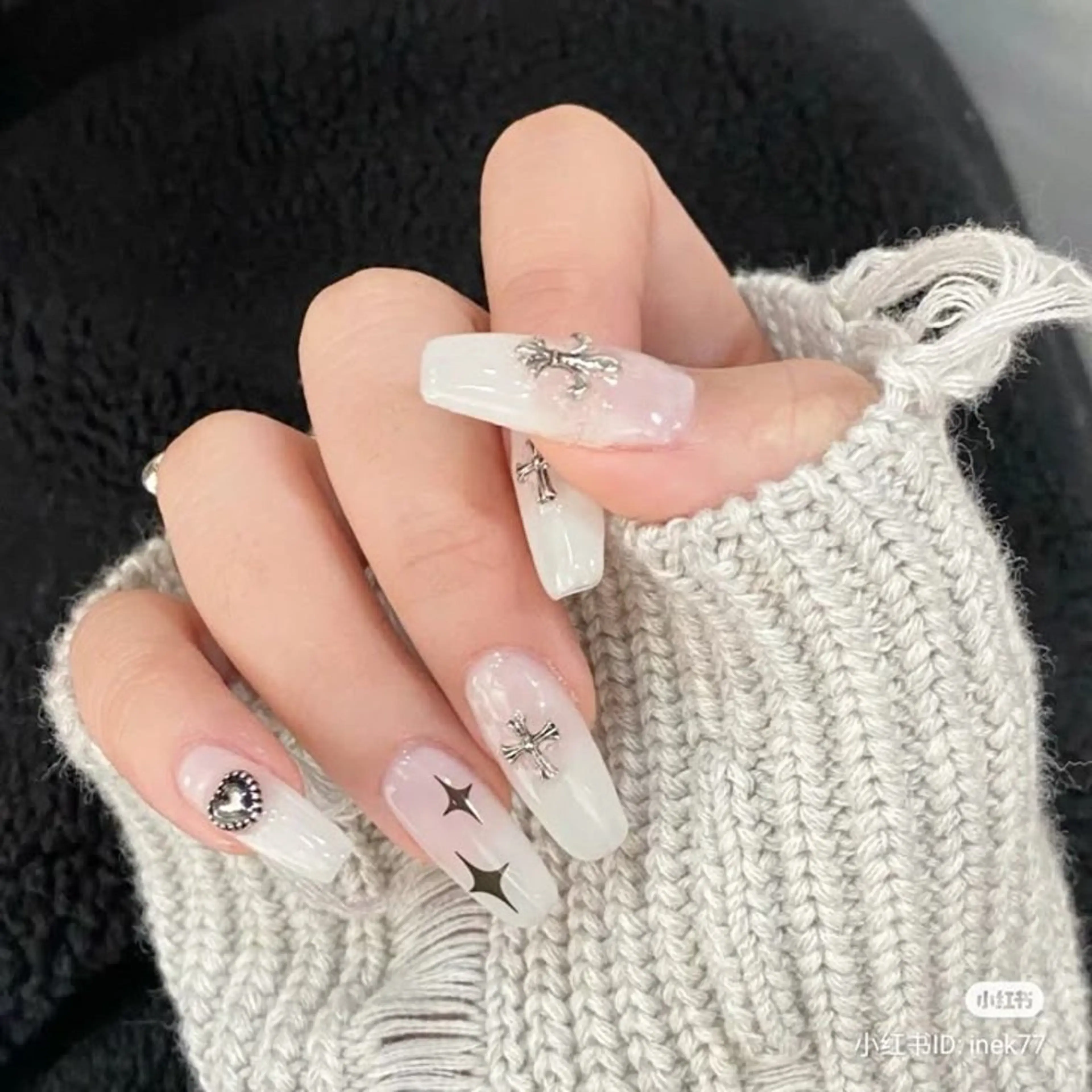 ネイル ハンドネイル Rose Ana.Chuoのネイルデザイン