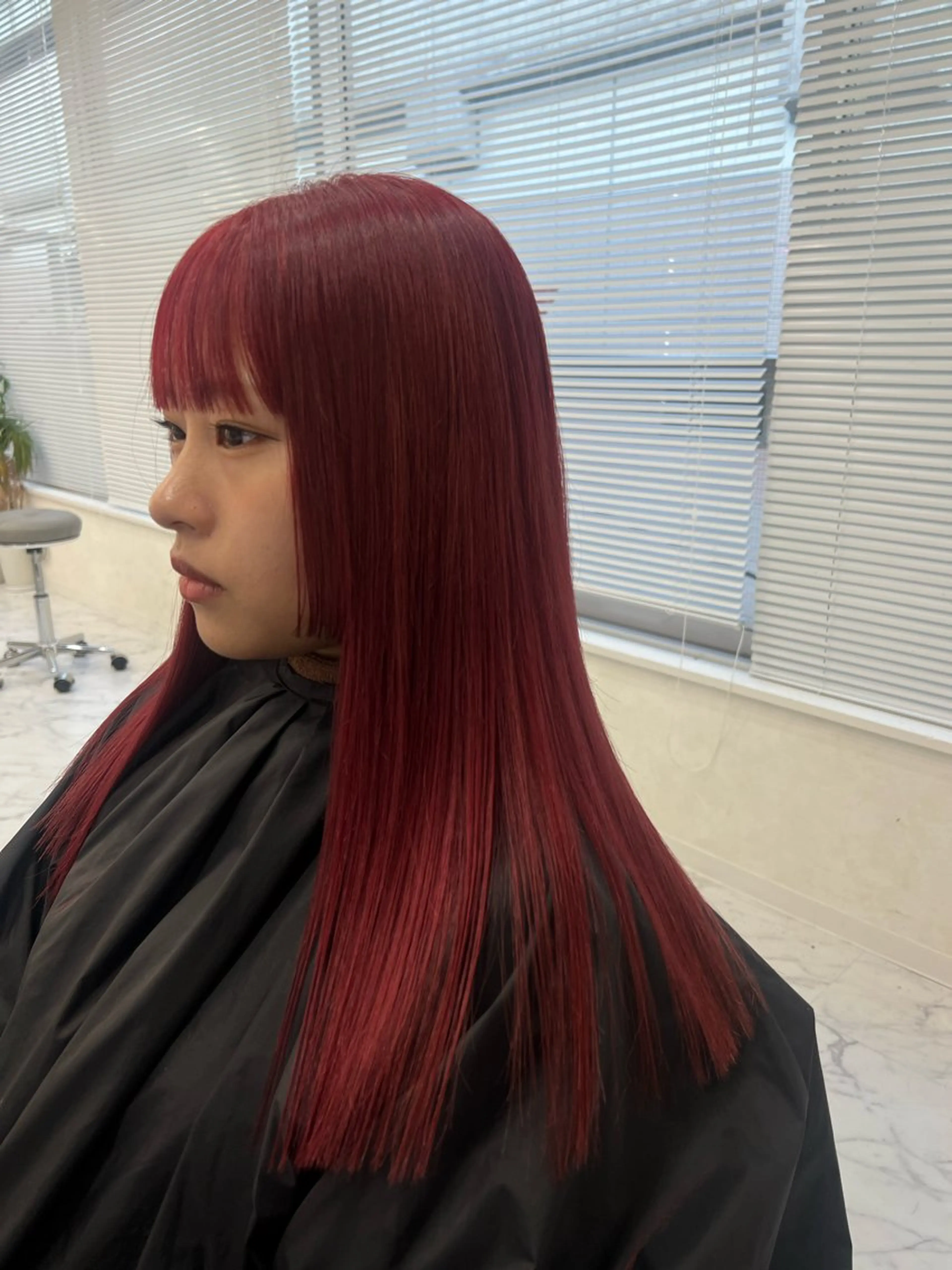 セミロング 姫カット 韓国風🫧艶カラー 💟ran💟のヘアスタイル
