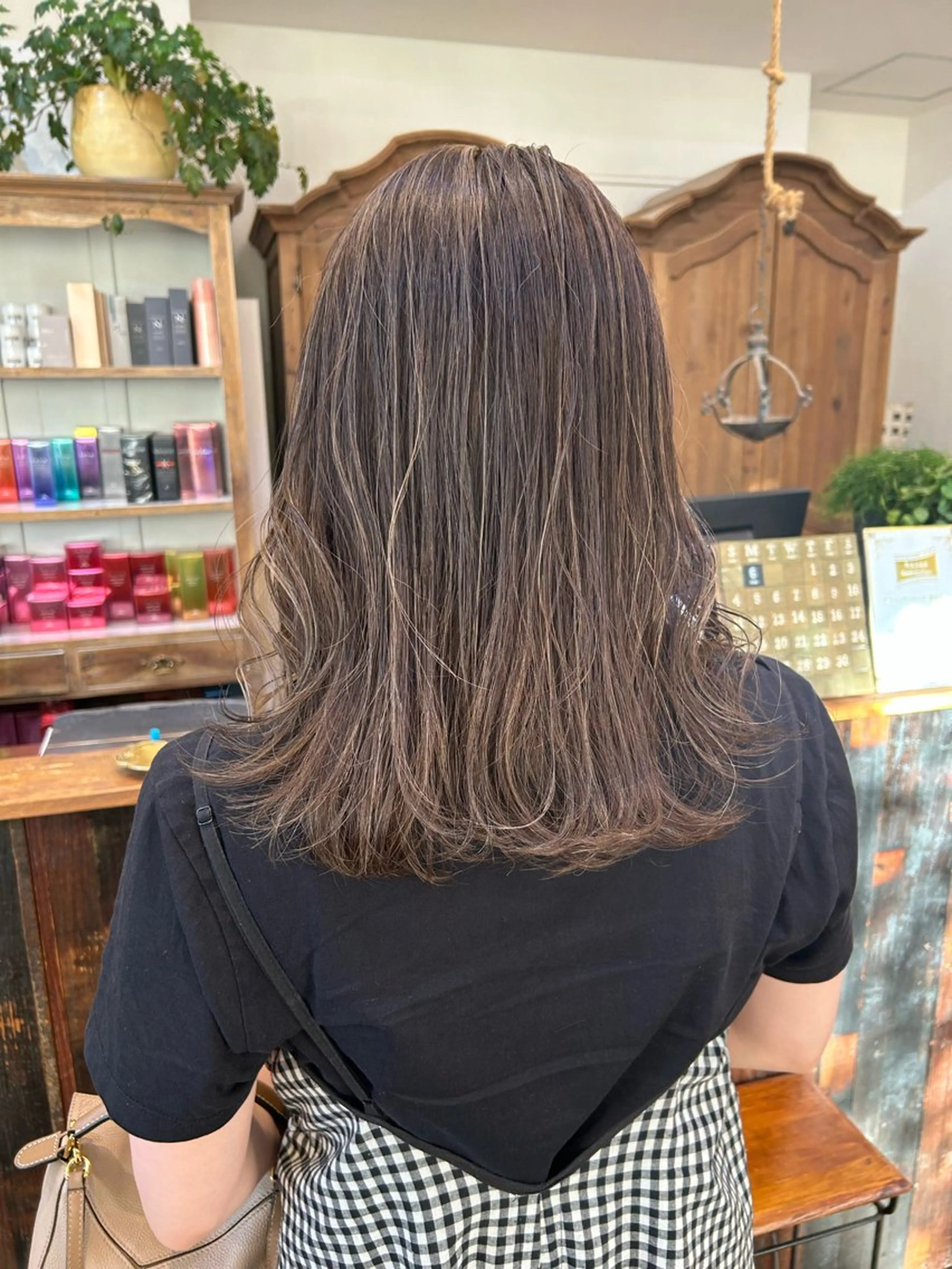 ミディアム カラー ハイライトカラー ハイライト リピーター多数🌟 メンズ限定 松本理沙のヘアスタイル