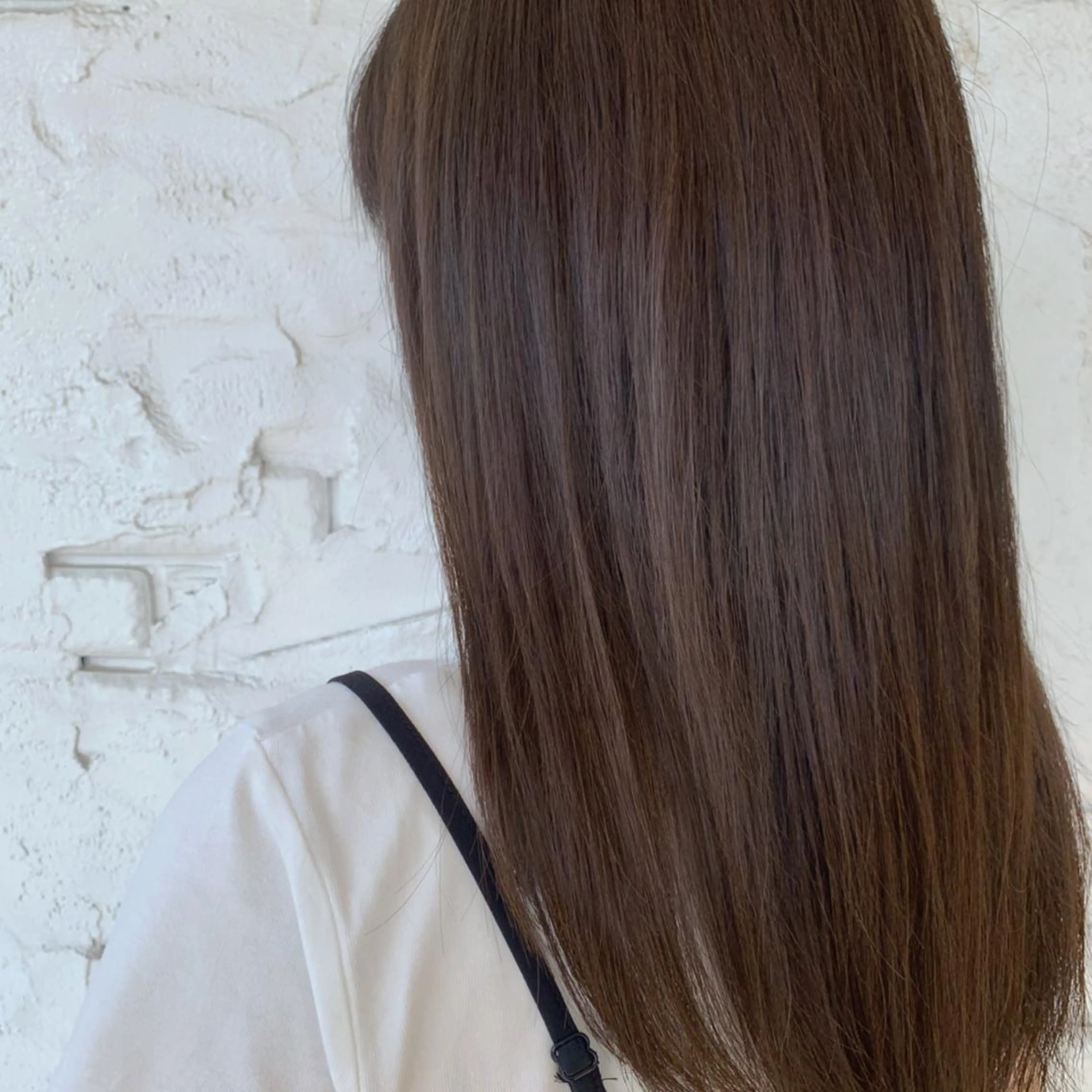 ロング カラー カット 縮毛矯正 トリートメント 【髪質改善】 夏目結以のヘアスタイル