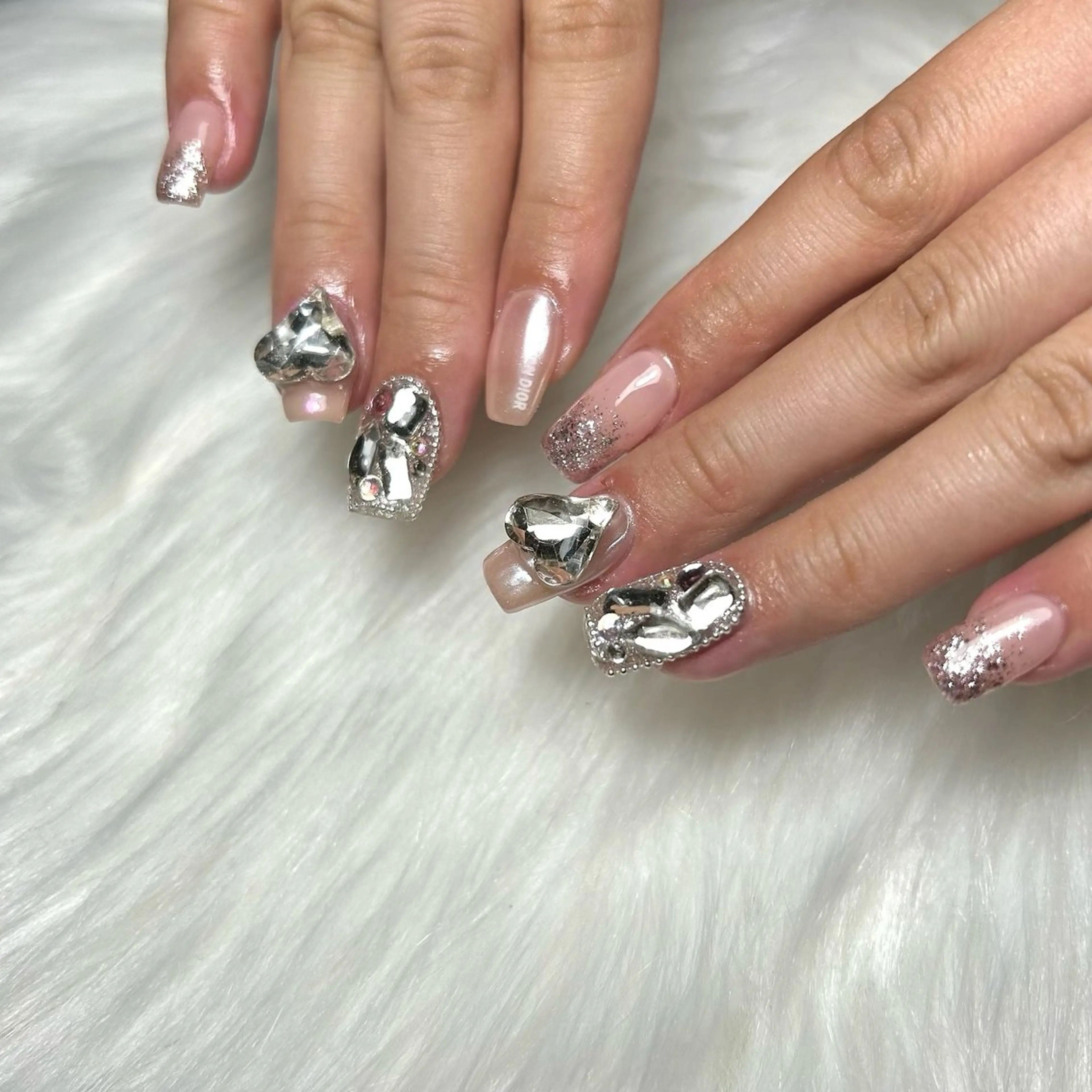 ネイル moumou nailのネイルデザイン